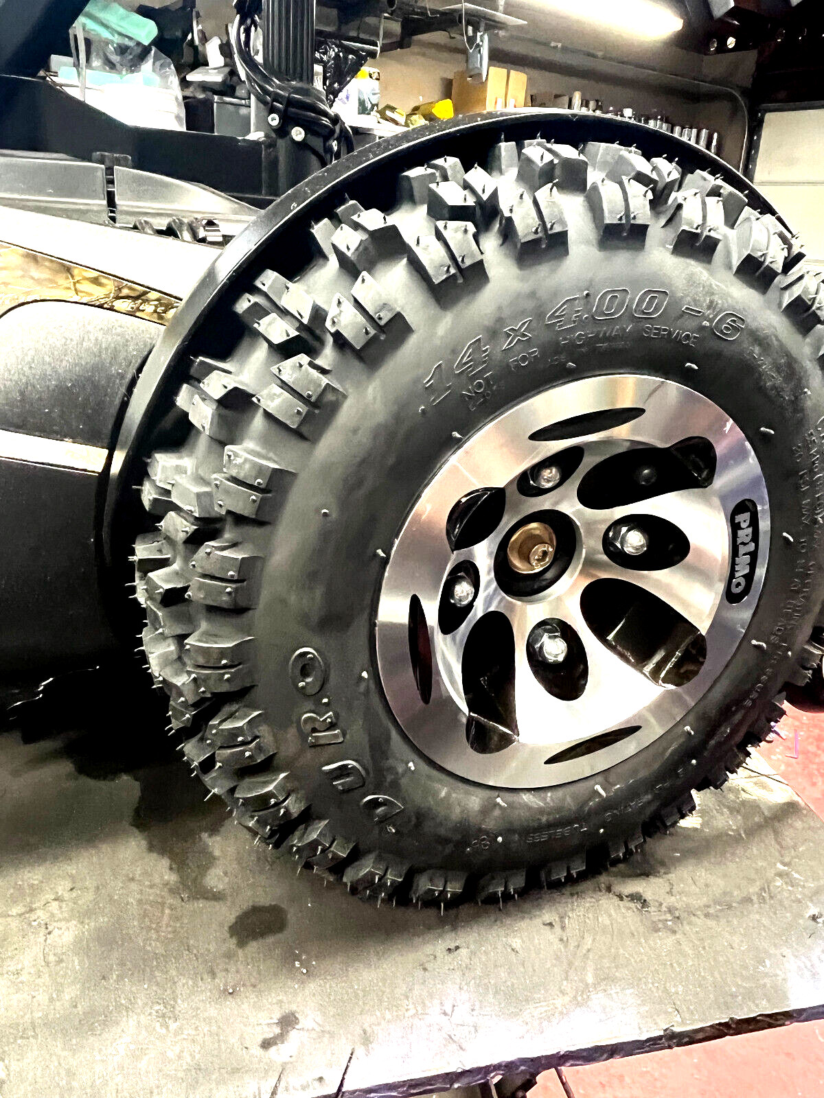 BIG WHEEL QUANTUM QUICKIE AGRESSIVE OFF ROAD FITS ALL MODELS - ONE PAIR COMPLETE