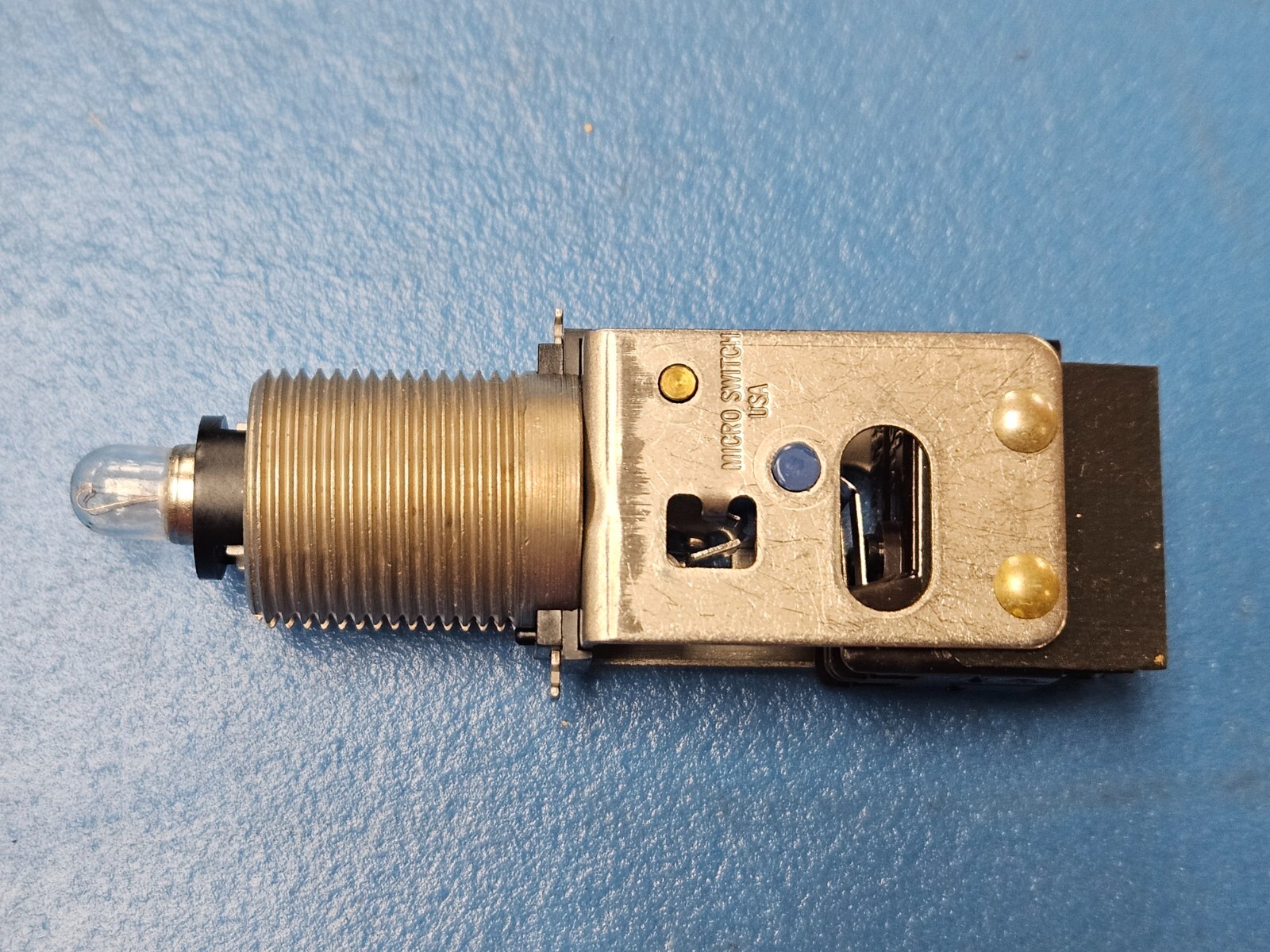 1M026-2 Micro Switch with Indicator Lamp