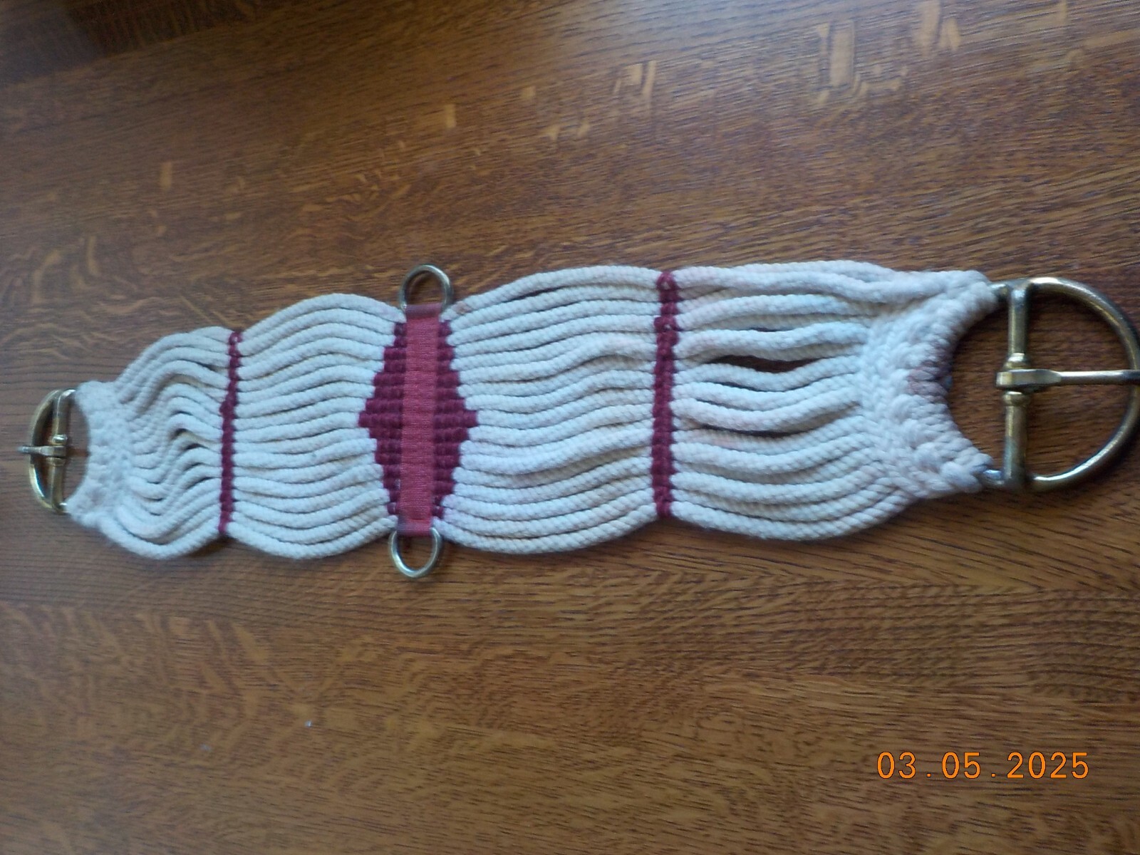VINTAGE EQUINE/HORSE CINCH  29.25" TOTAL LENGTH 5 1/4" WIDE AT CENTER