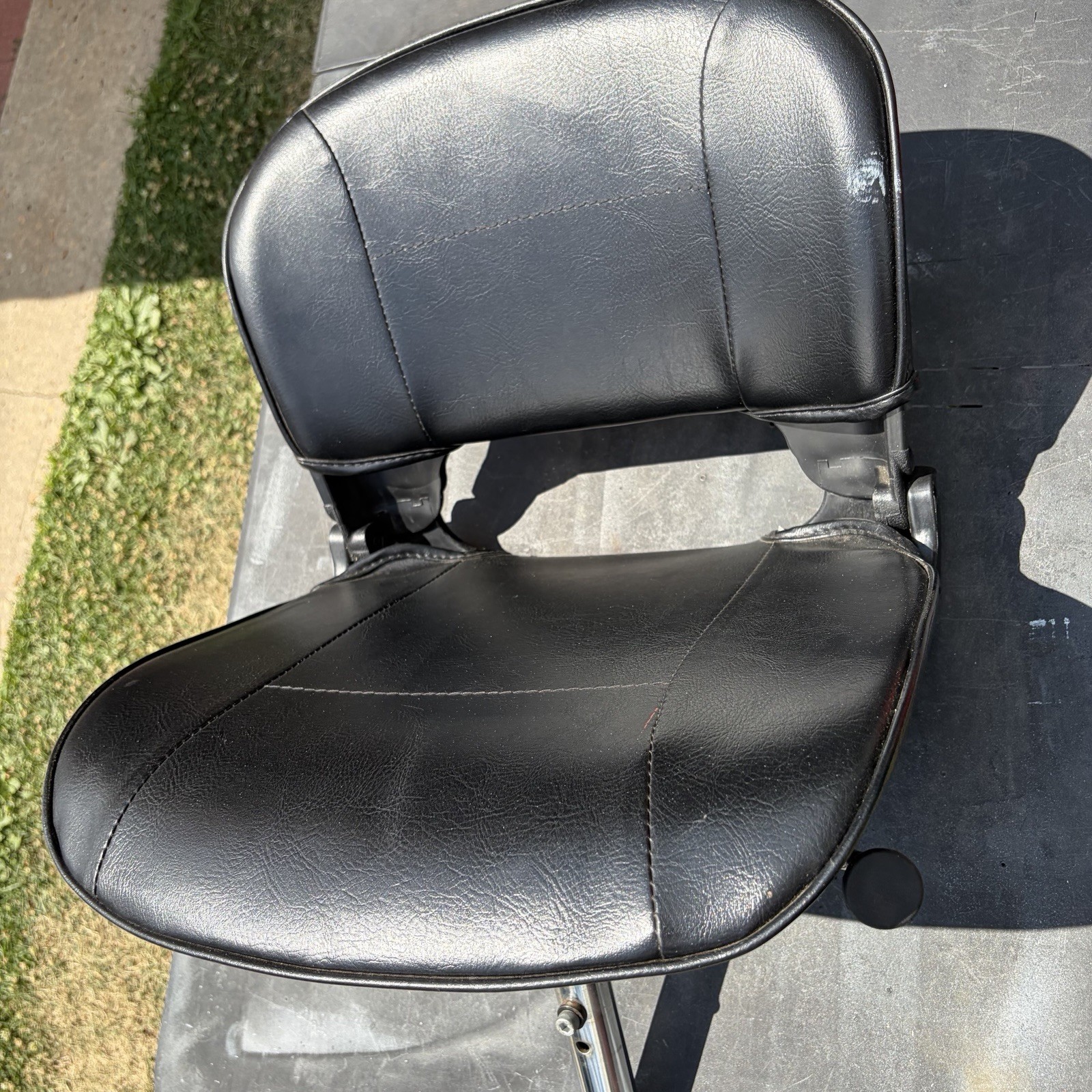 Drive Mobility Scooter Seat Assembly w/ Base - Scout 4 - Swivel - No Arm Rests