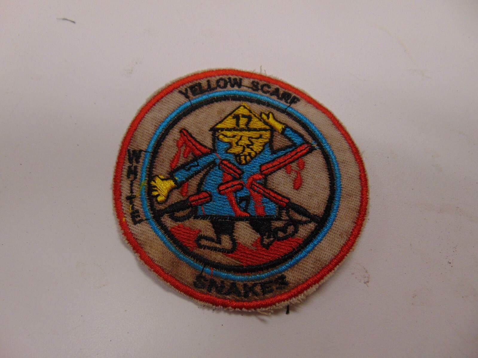 MILITARY PATCH OLD VIETNAM ERA YELLOW SCARF WHITE SNAKES