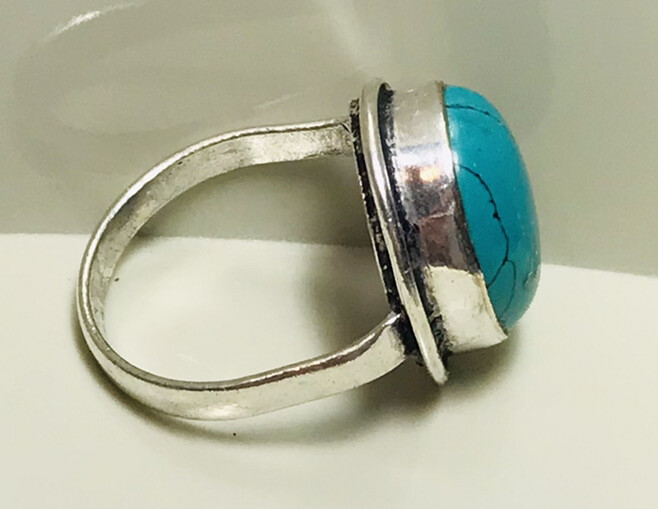 SIZE 8 TURQUOISE ARTISAN HANDMADE GEMSTONE RING OVAL CUT