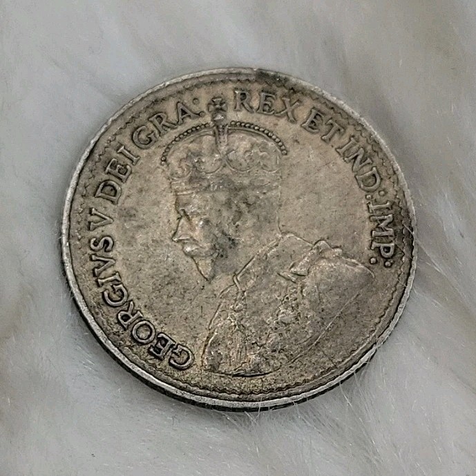1920 Canada 5C Silver Coin Circulated BN Uncertified Collectible
