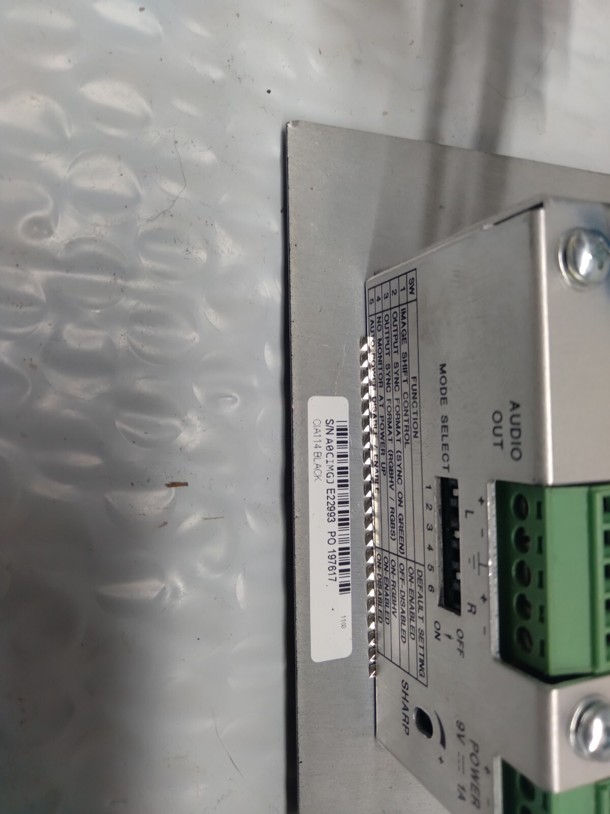 Inline CIA114 Installation High Performance Video AudioComputer Interface Black