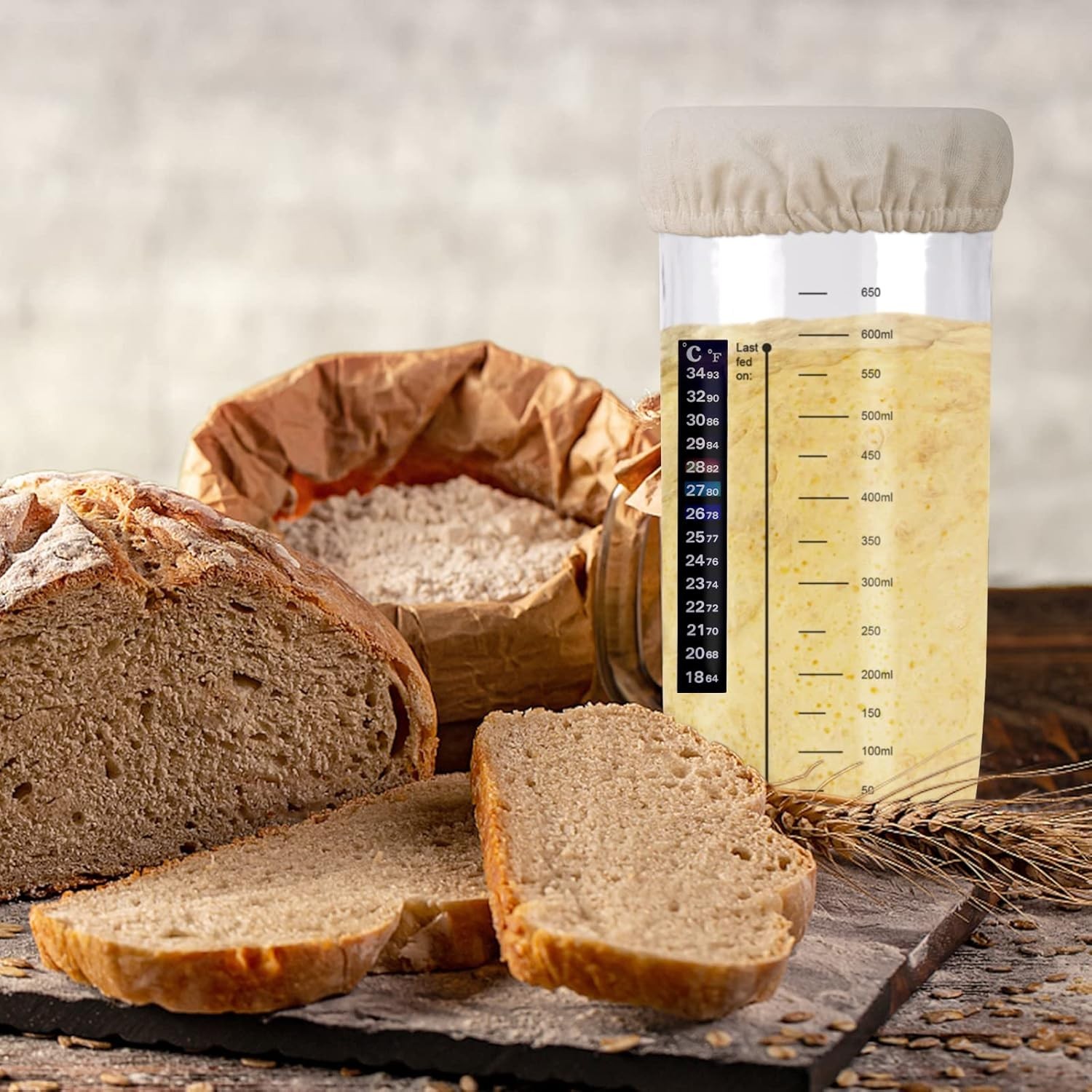Versatile 650ml Sourdough Fermentation Jar with Tools for Baking Enthusiasts