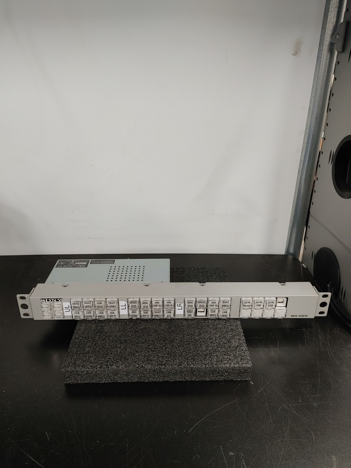 SONY BKS-R3219 Universal Control Unit