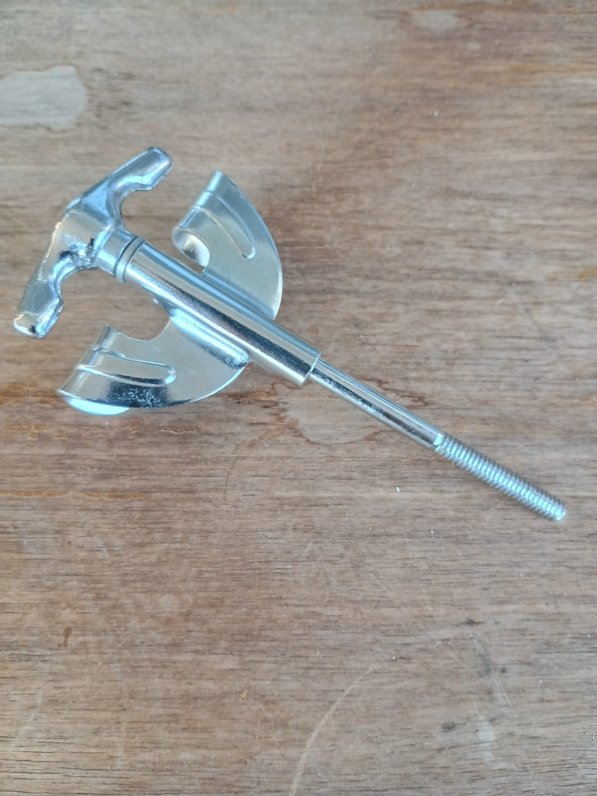 (1) VINTAGE 1980's LUDWIG BLACK WHITE ROCKER BASS DRUM TENSION ROD & CLAW-VG!