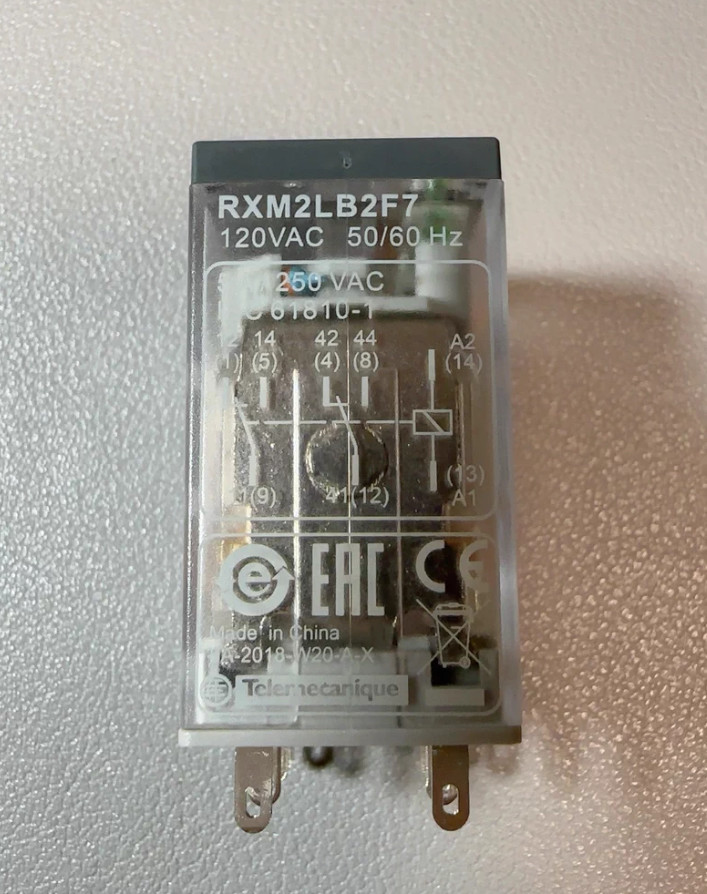 1PC NEW Schneider Intermediate Relay RXM2LB2F7 AC120V #YY