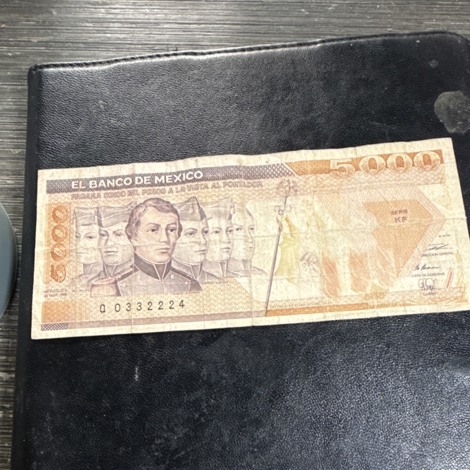 5000 Pesos Mexicanos