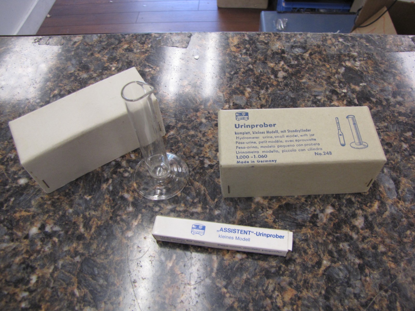 Glass Urinprober No.248 W/Hydrometer - Made in Germany - New