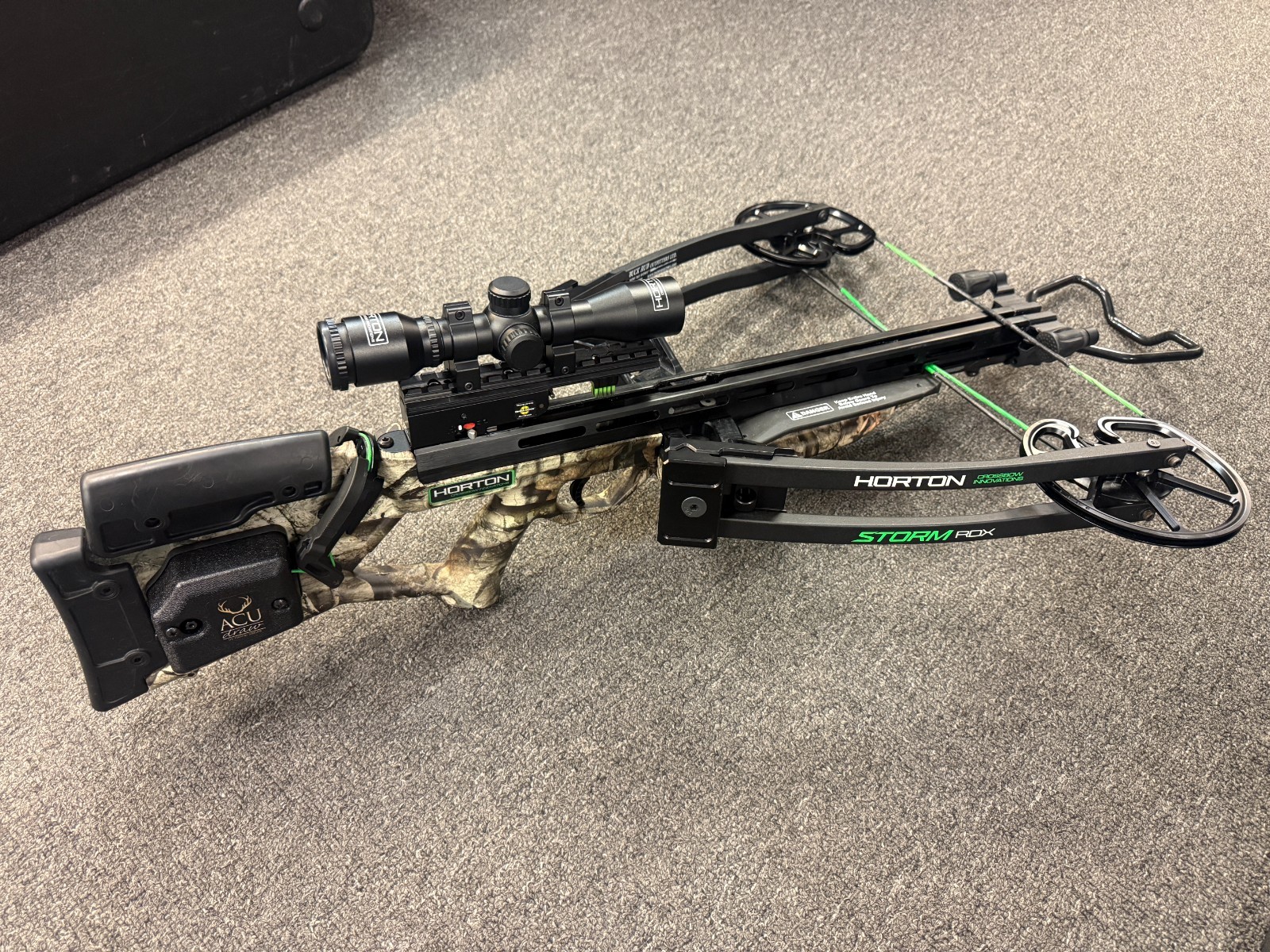 Horton Storm RDX Crossbow Camo w/ Scope, Bolts, Quiver, Accudraw, Monopod
