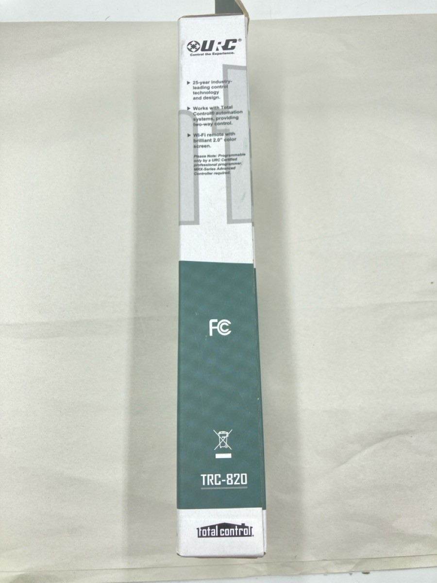 URC TRC-820 Universal Remote (EL1098761)