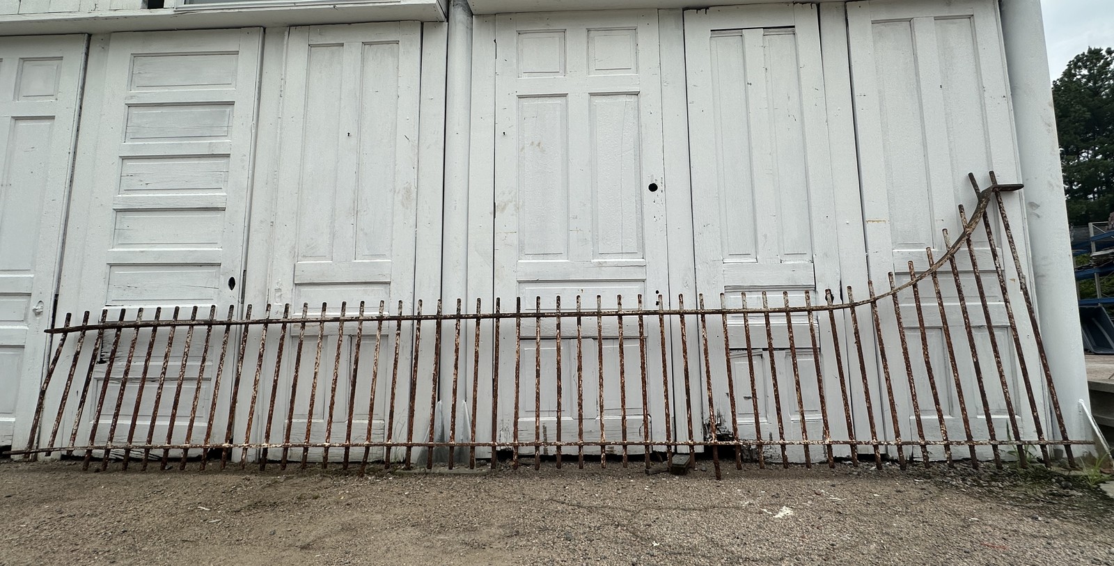 Set of Wrought Iron Fencing GA20297