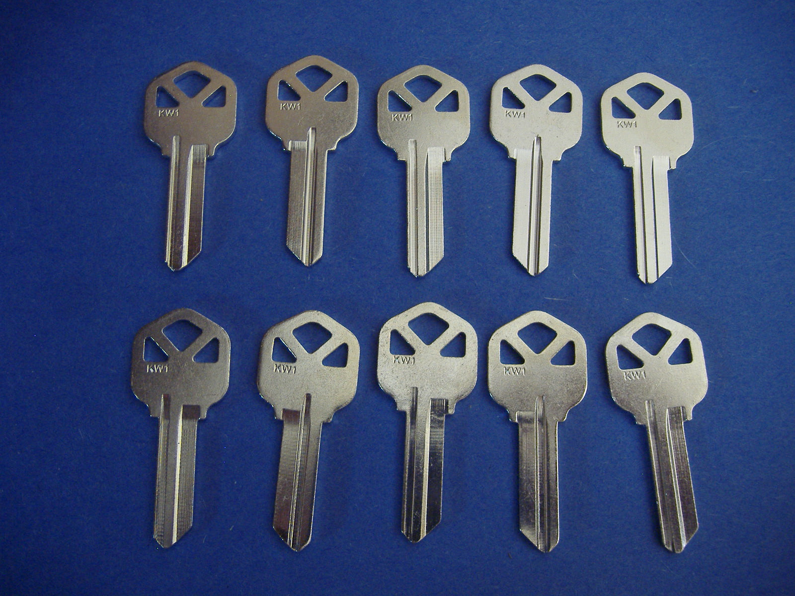 LOT OF TEN LOCKSMITH KW1 KEY BLANKS FITS KWIKSET NICKEL CHROME PLATED BRS