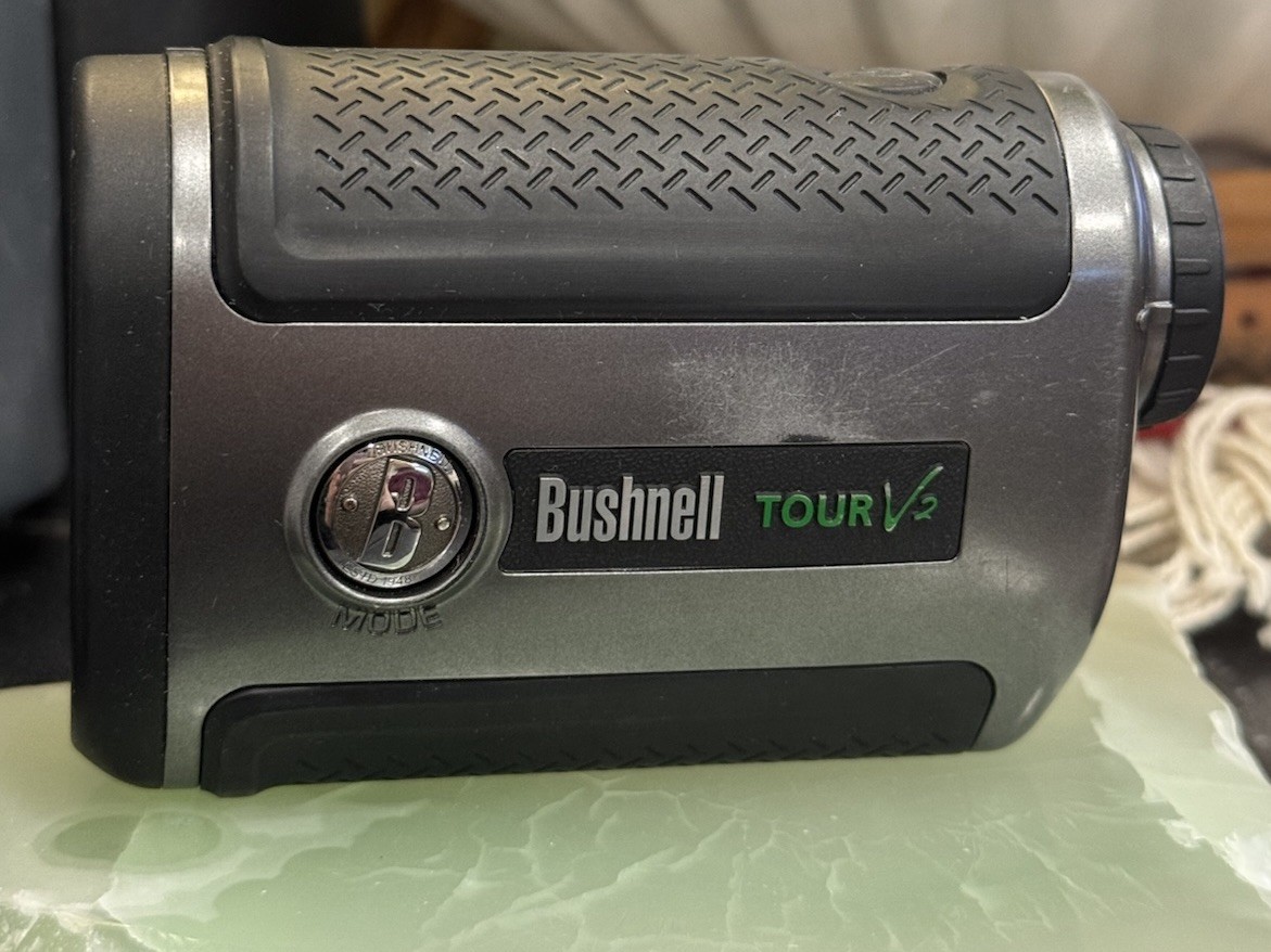 BUSHNELL ORIGINAL TOUR V2 RANGEFINDER YARDAGE, BLACK / GRAY