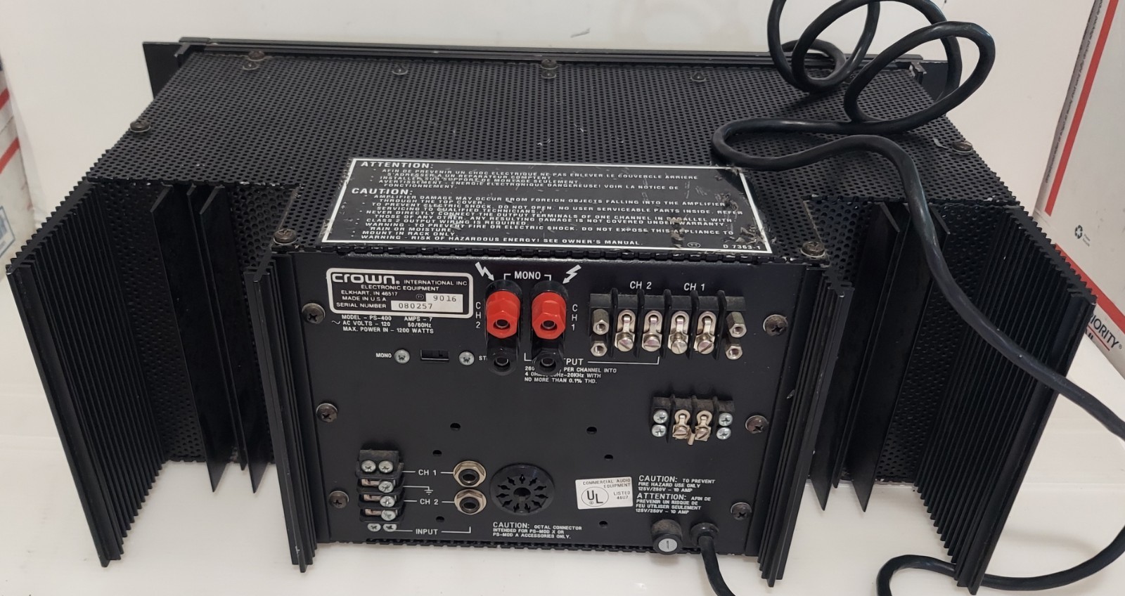 CROWN 2 PS-400 POWER AMPLIFIER