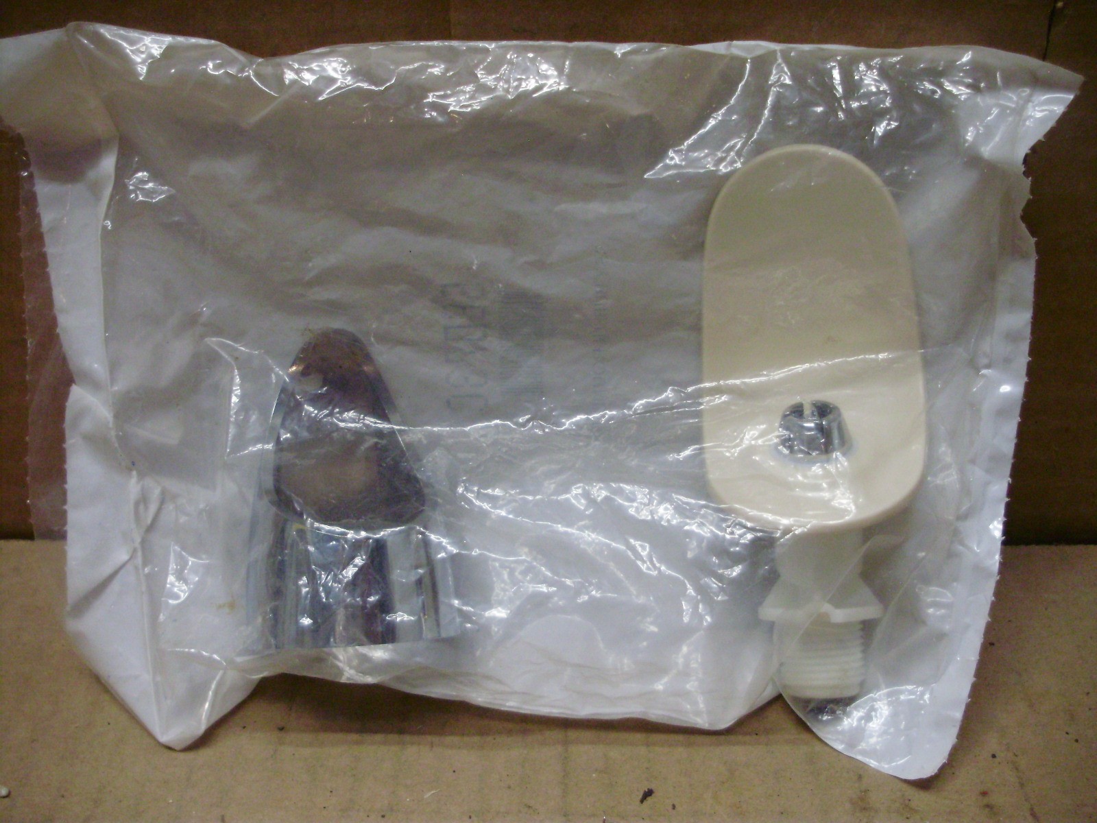 Elkay 0324269 56073C Water Fountain Bubbler Round Top Assembly