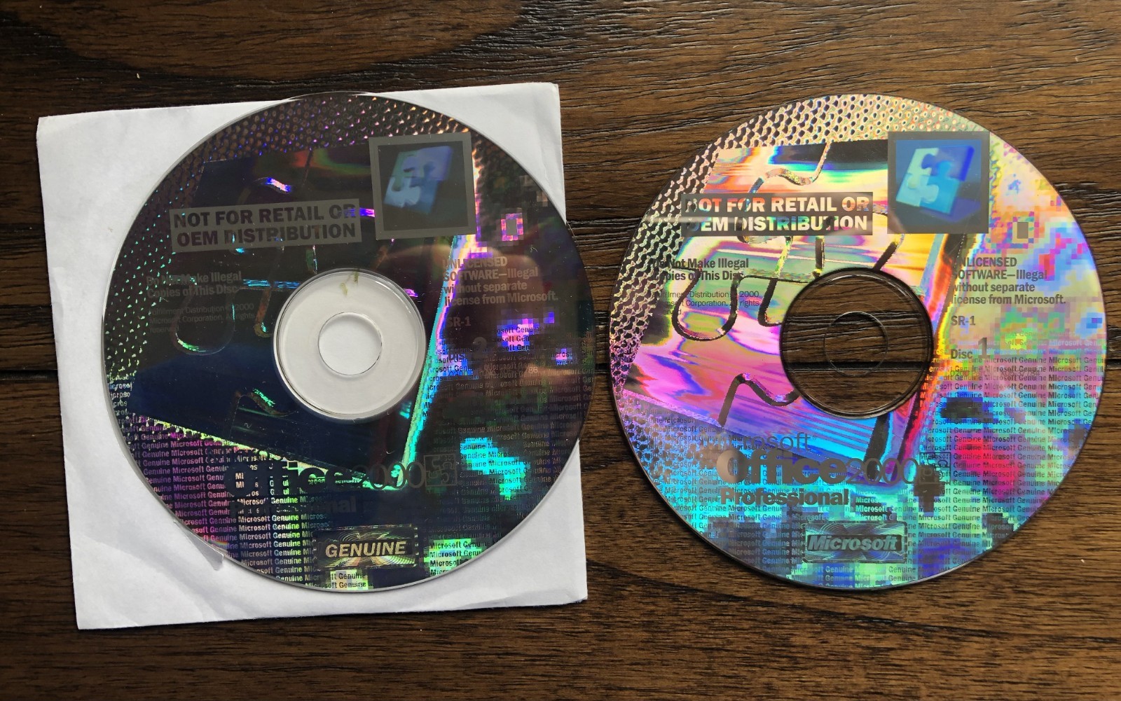 Microsoft Office 2000 Professional 2 CD with Prod Key