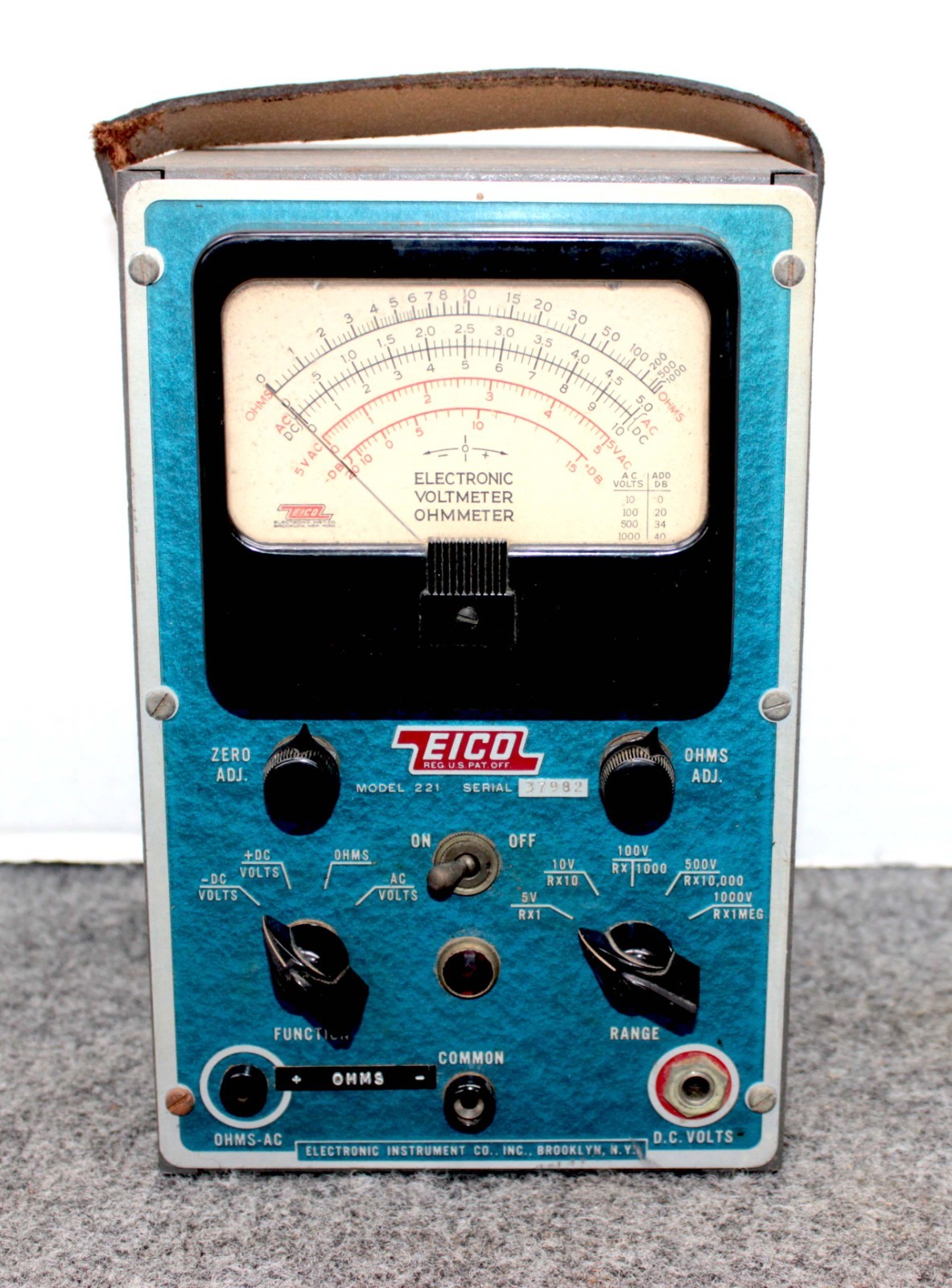 EICO MODEL 221 VTVM