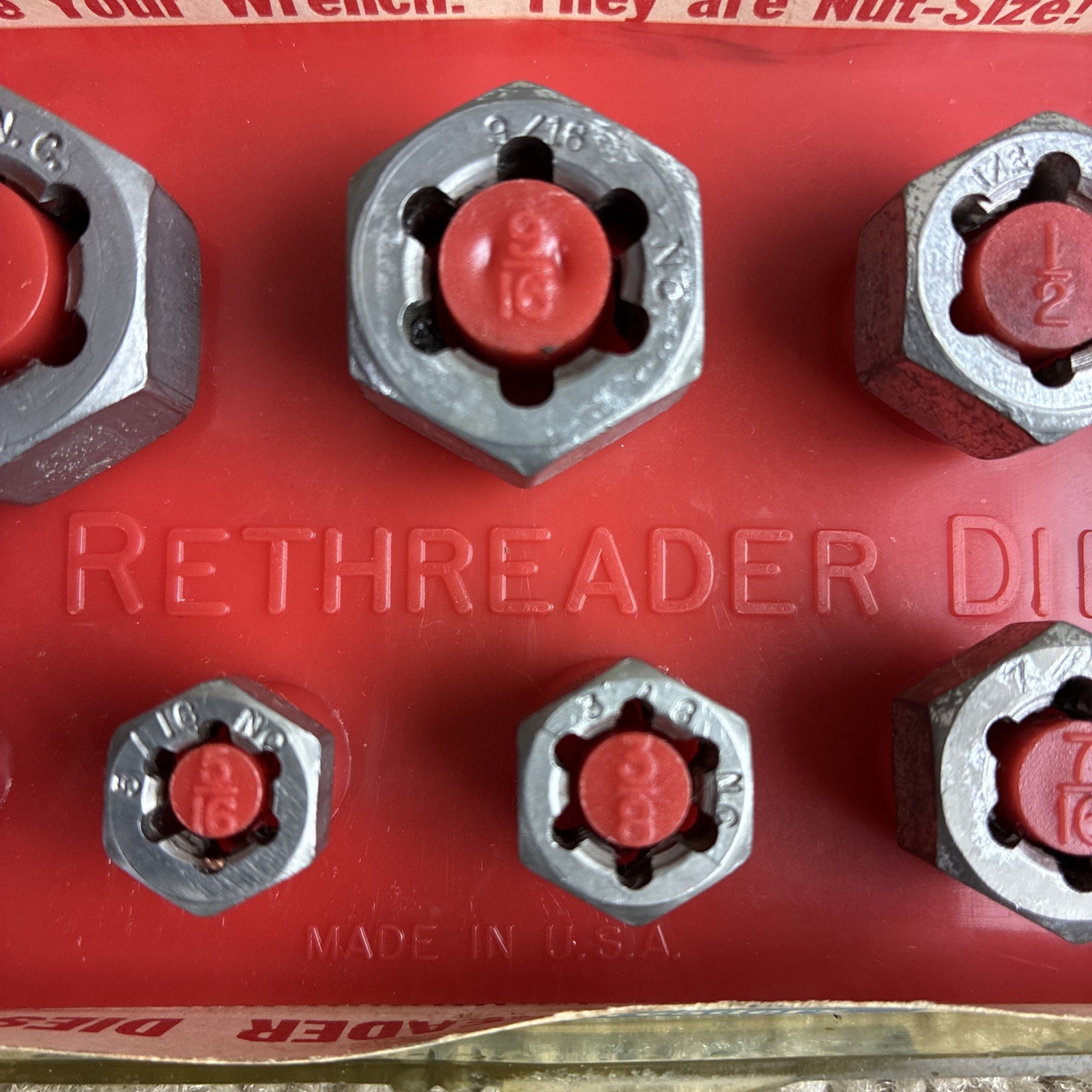 Snap-On TRC7A Rethreader Dies 7Pcs. Original Case Good Condition