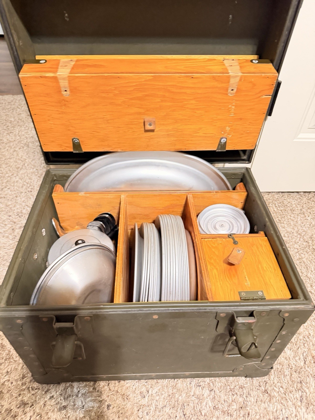 Vintage U.S. Military Field Tableware Mess Kit From 1974