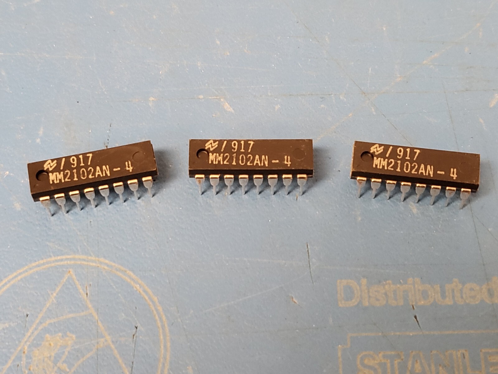 3 PCS - MM2102AN-4  National Standard SRAM, 1KX1, 450ns,  - NEW parts NOS