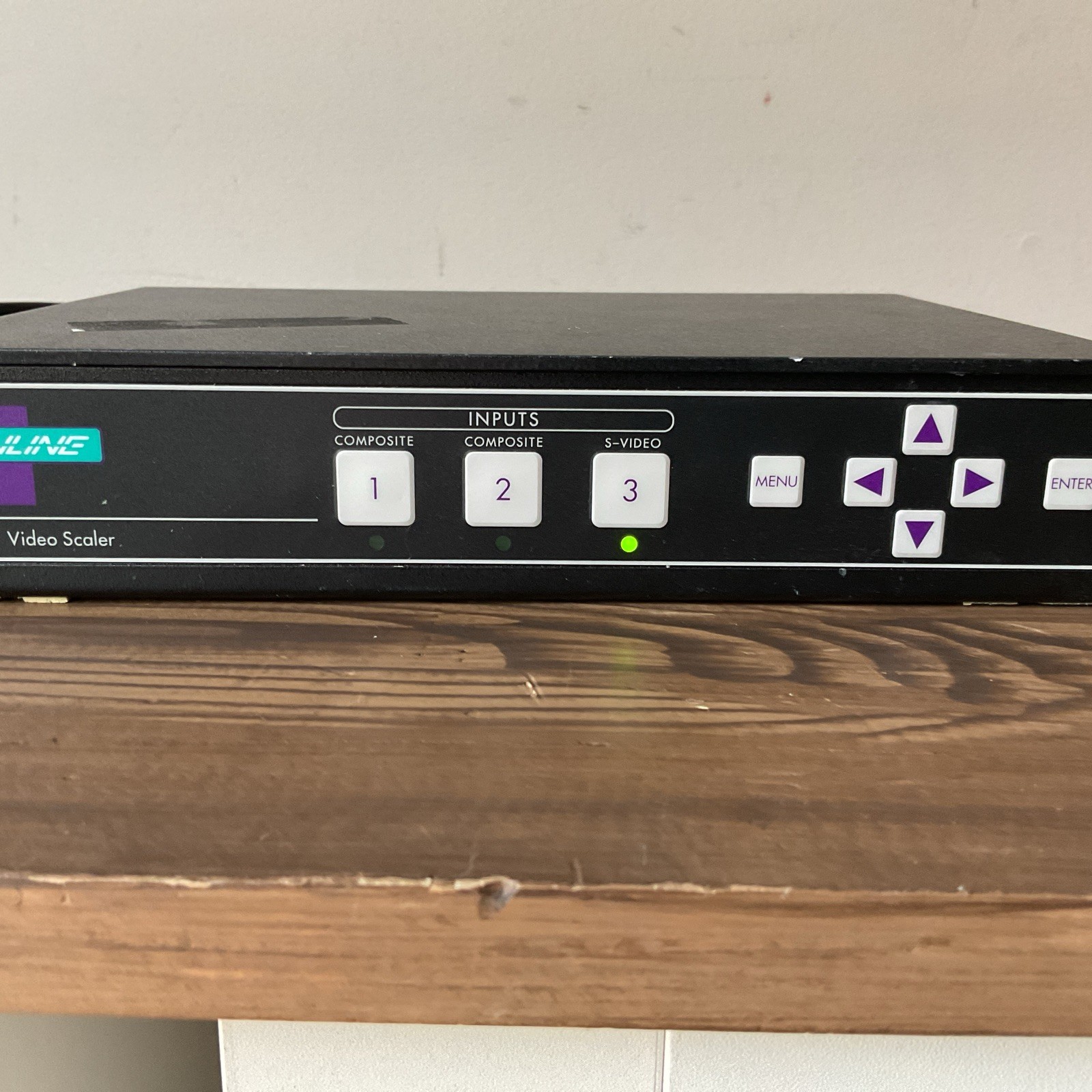 Inline IN1402 Video Scaler Rack Mountable Signal Converter- 3 Input
