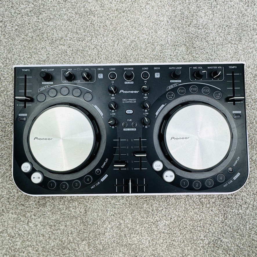 Pioneer Virtual DJ Limited Edition WeGo Compact Dual Deck Controller Black White