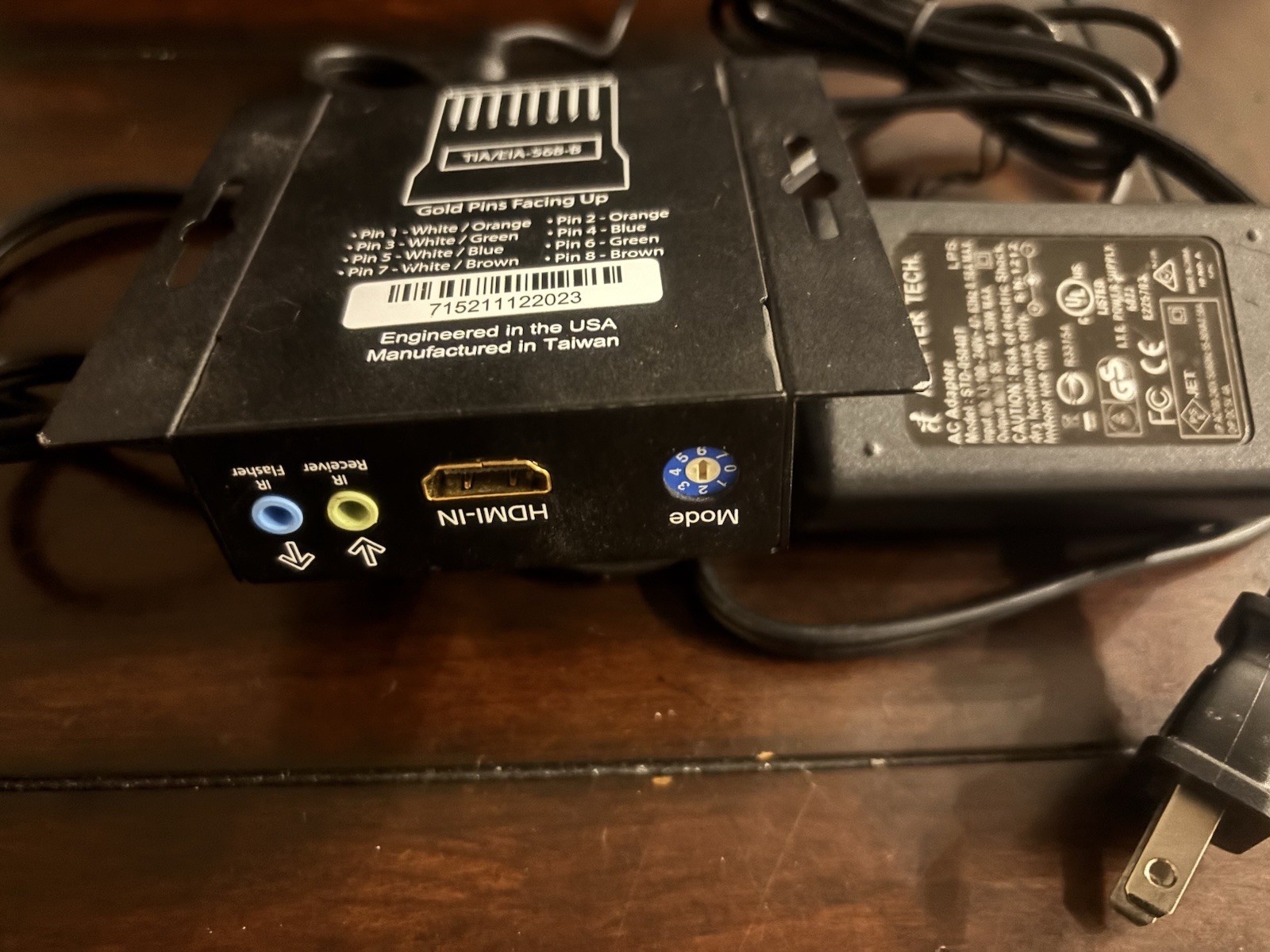 Binary B-200-1Cat-HDIR TRANSMITTER with Power Supply