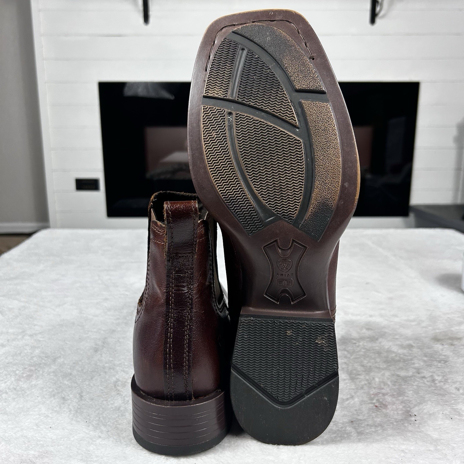 Ariat Booker Ultra Square Toe Western Boots Men's Size 11D Royal Brown Leather