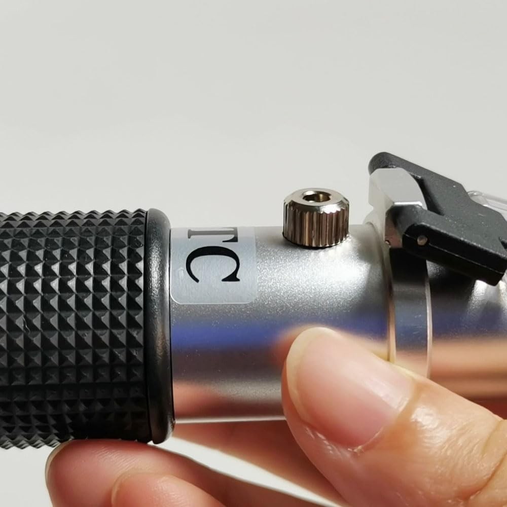Brix Refractometer with ATC Dual Scale - Specific Gravity & Brix Hydrometer in
