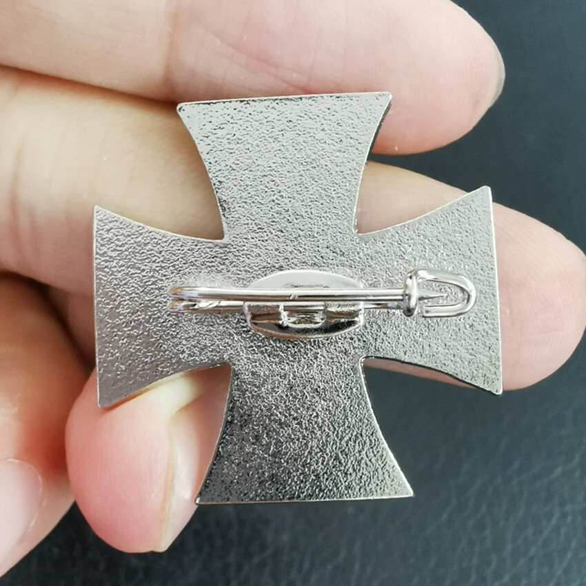 Iron cross badge