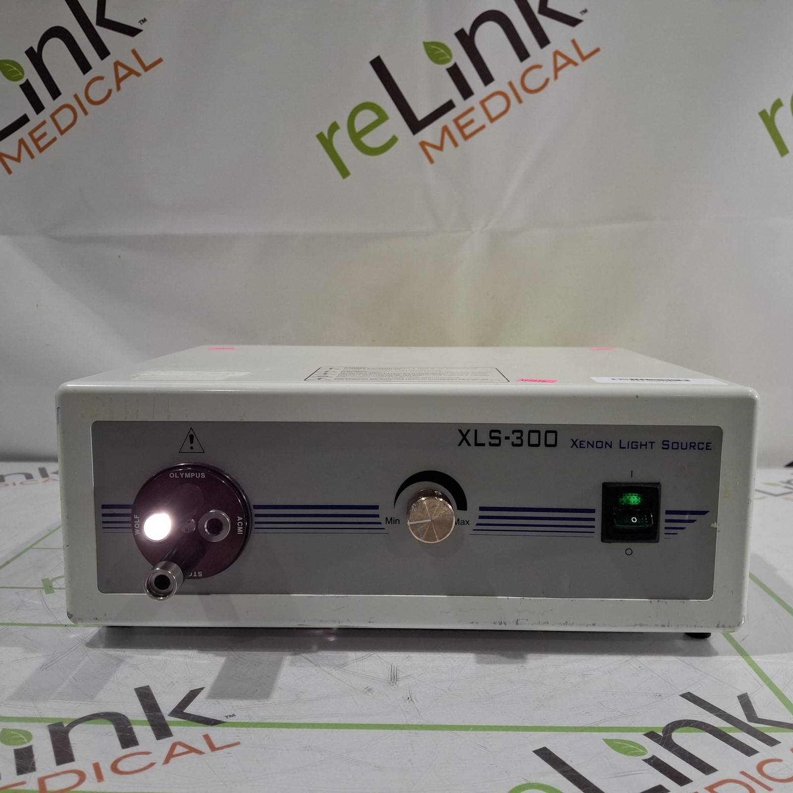 Sunoptic Technologies XLS-300 Light Source