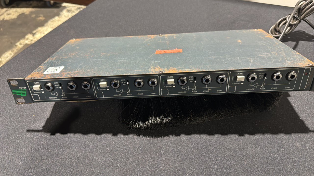 BSS AR-416 4-Channel Active DI. Rack 1U. Power Cable Included