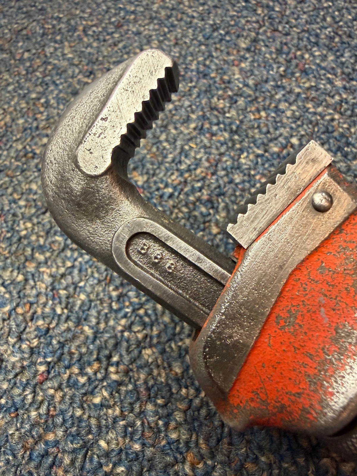 Vtg Ridgid 8" pipe wrench, vg condition