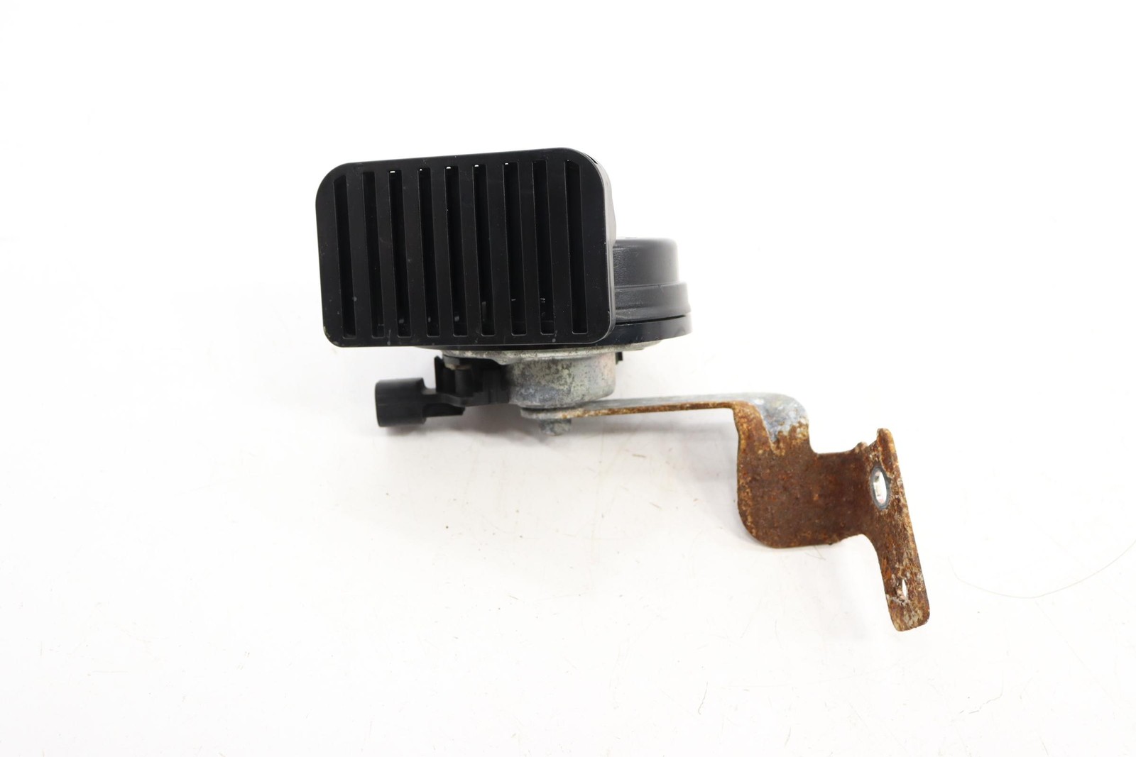 2019 - 2025 VOLVO XC40 RIGHT HIGH NOTE TONE HORN SIGNAL & BRACKET OEM 32274288