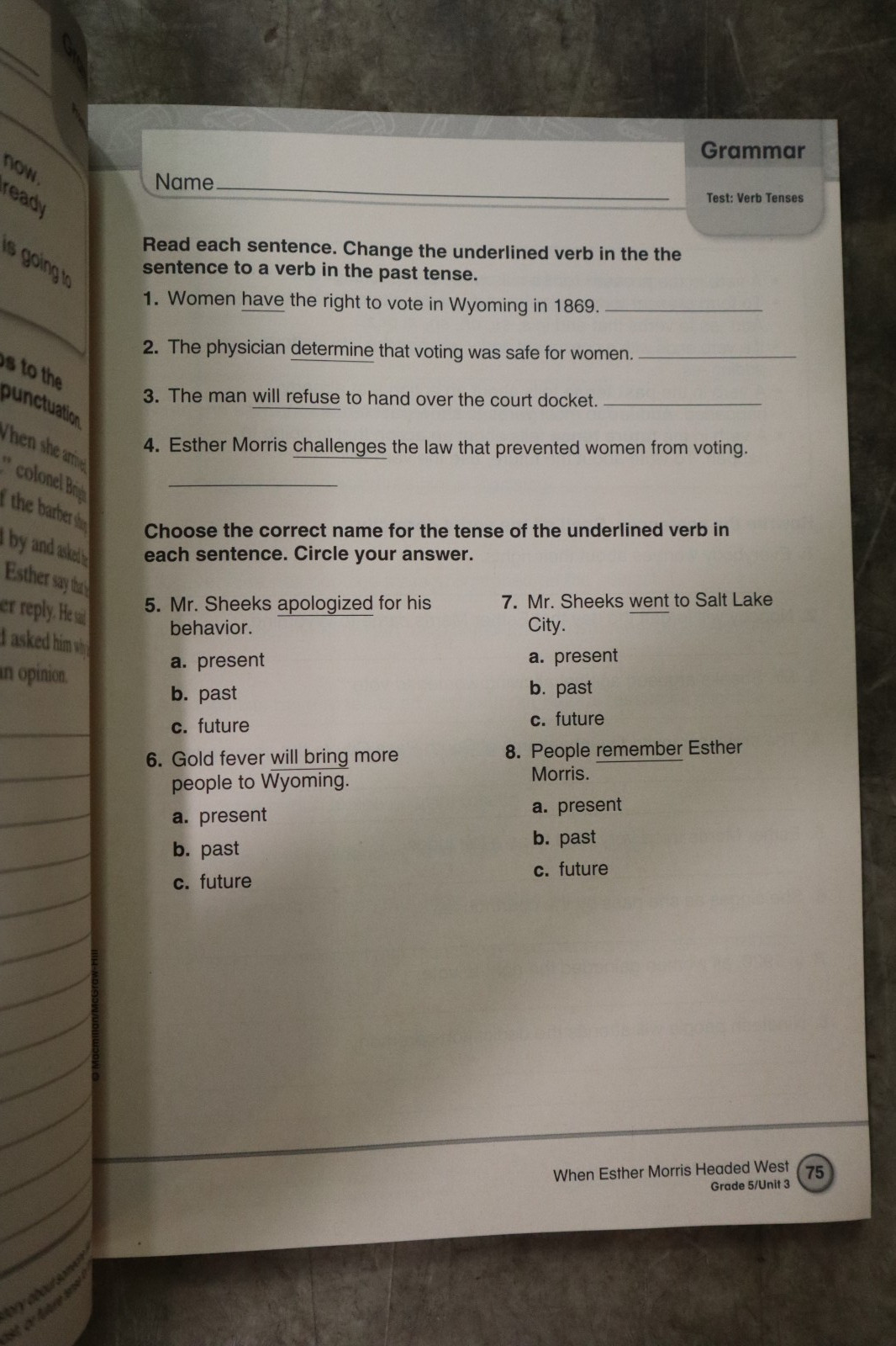 Treasures: Grade 5 Grammar Practice Book by Macmillan McGraw-Hill