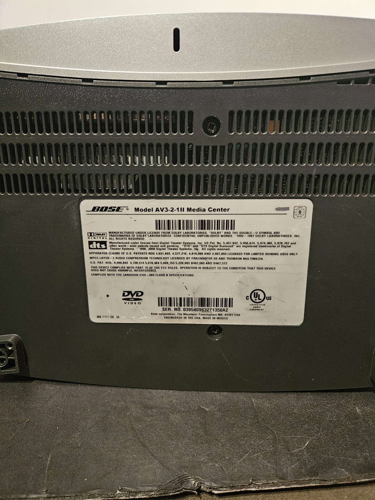 Bose Model AV3-2-1 II Media Center Console Only READ DESCRIPTION