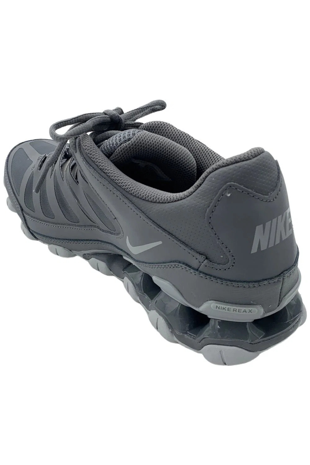 Nike Men's Reax 8 TR Sneakers Gray