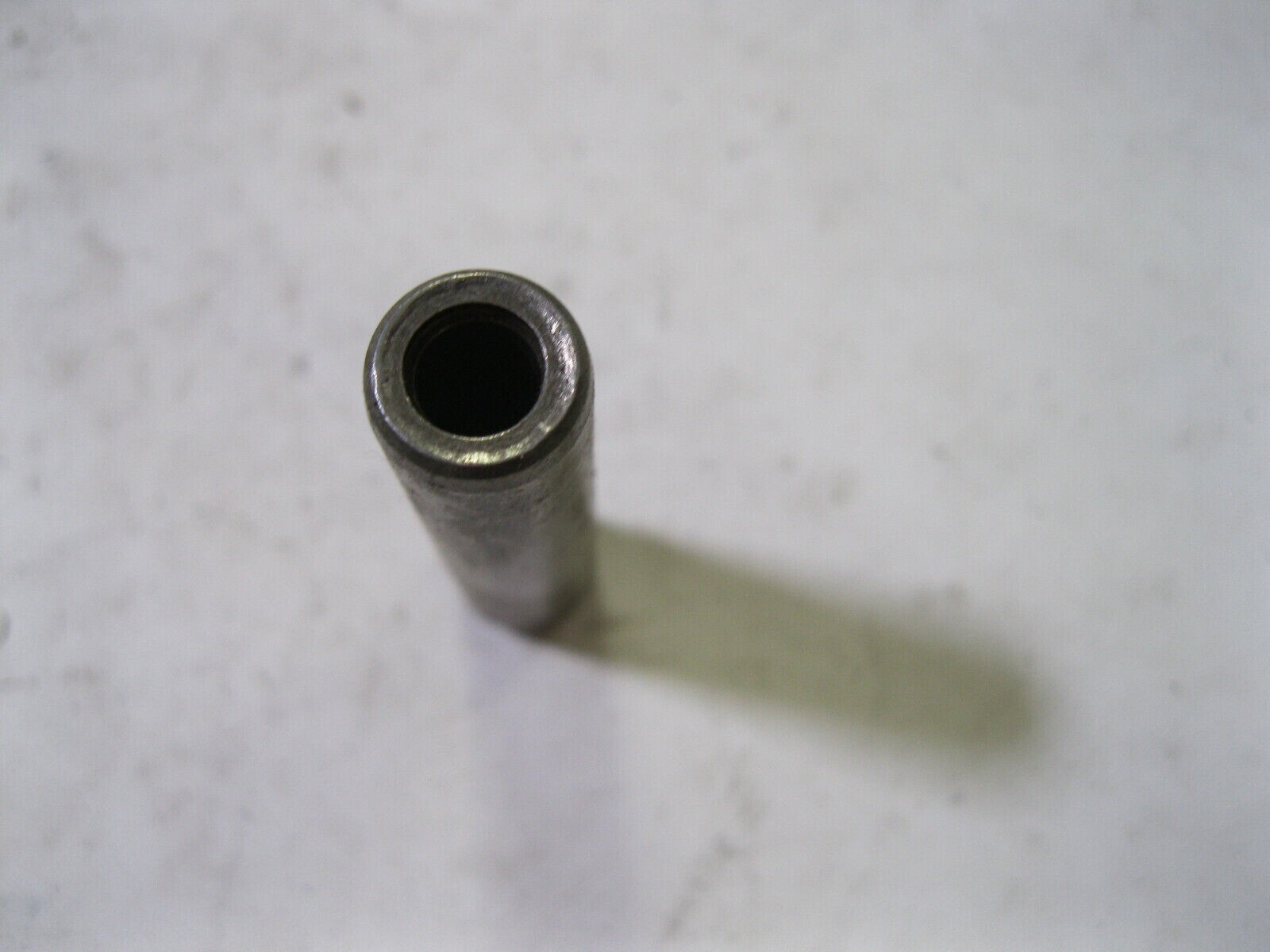 SB International 140-3047 Valve Train Components - Engine Valve Guide