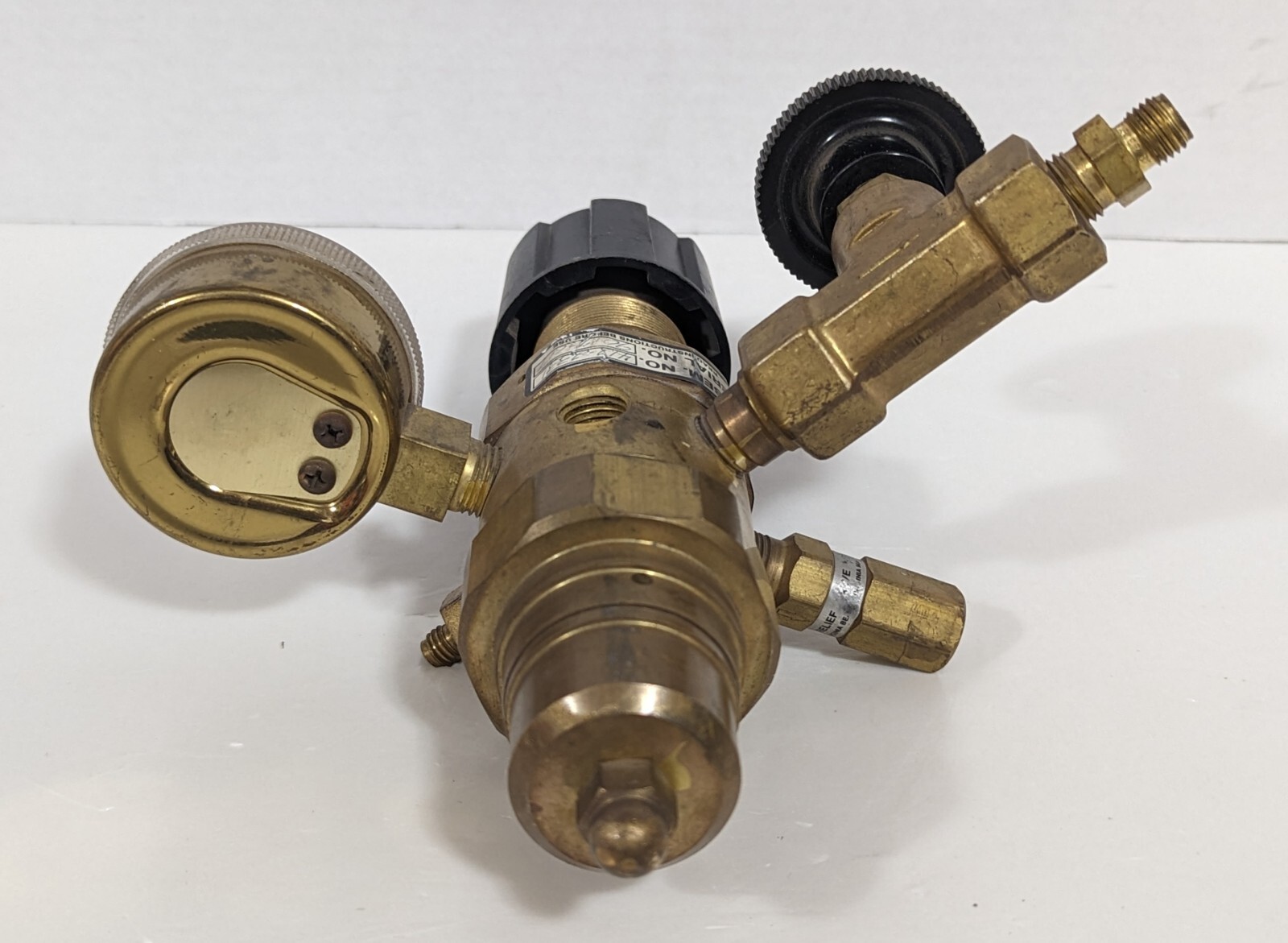 Concoa 400 Series Regulator w/4000 psi gauge