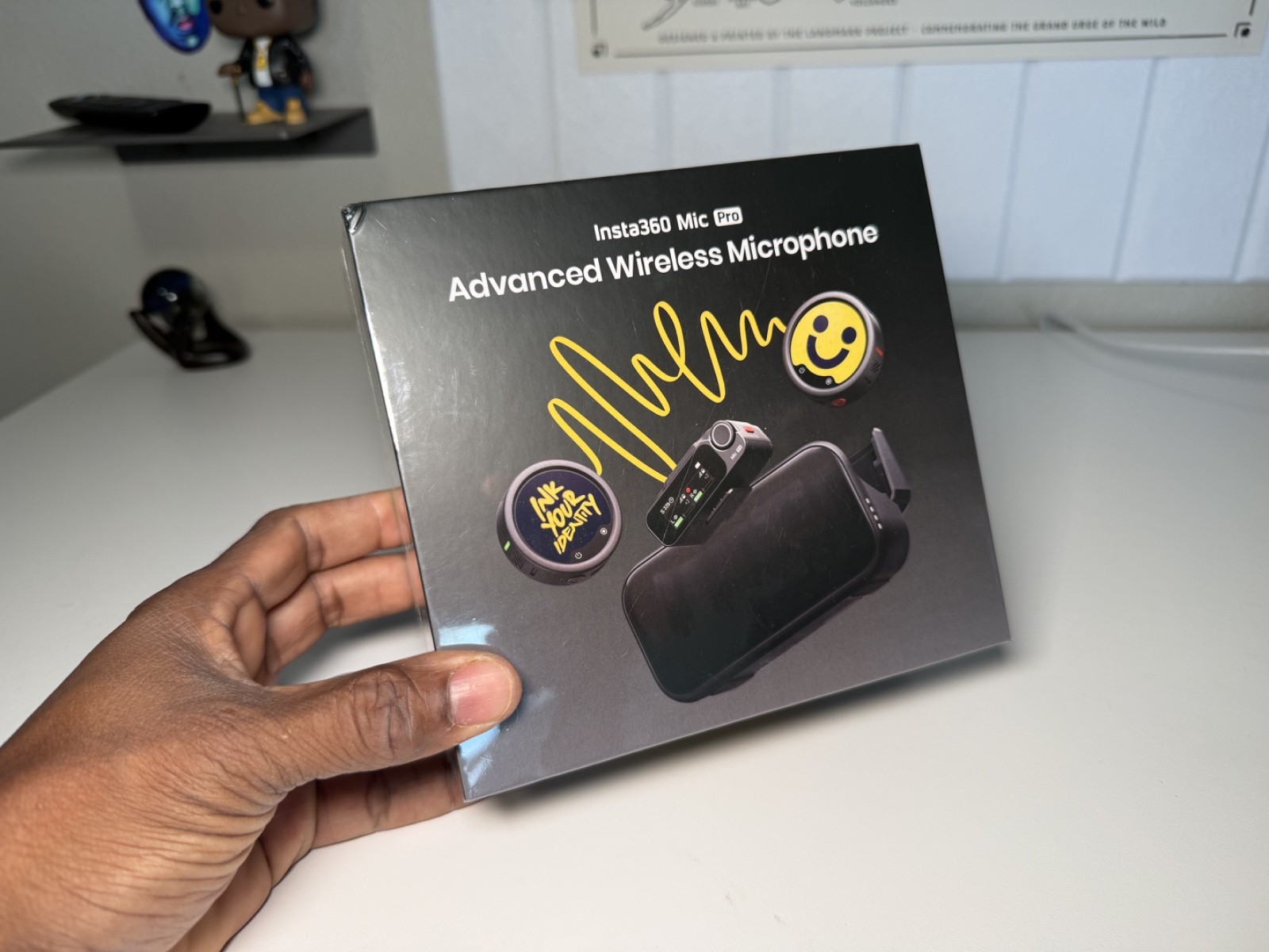 Insta360 Mic Pro (2 TX + 1 RX + Charging Case) - NEW SEALED BOX