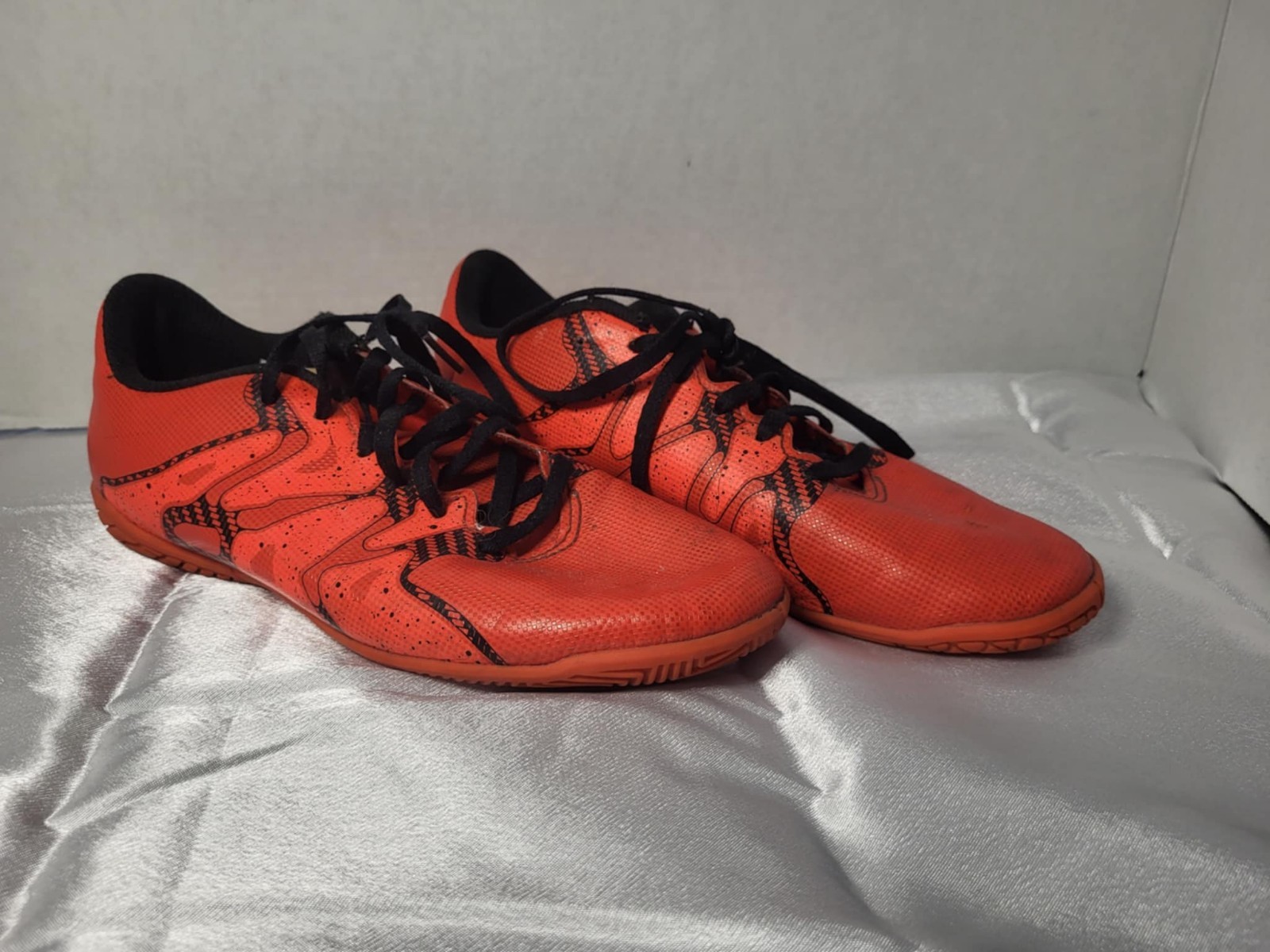 Adidas 15.4 Men's / Boys Size 6 Orange Indoor Soccer Shoes S83170