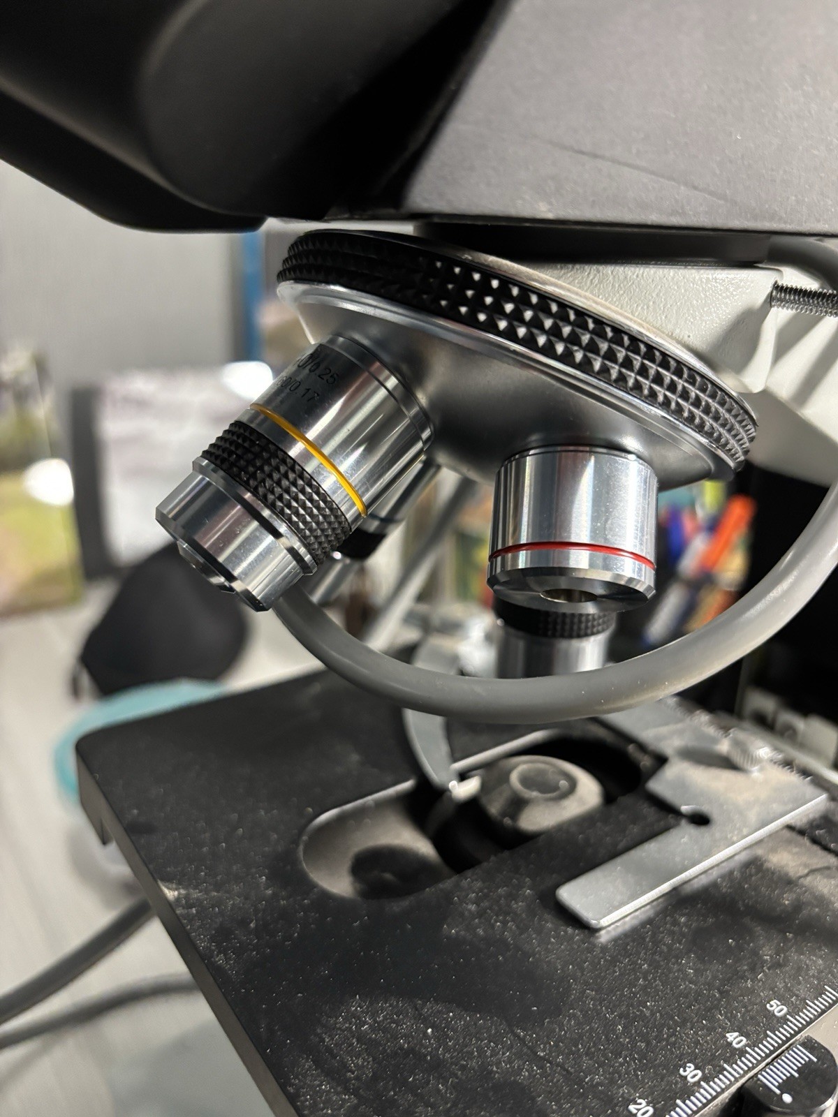 AmScope B490 Binocular Upright Compound Microscope 40X-1000X