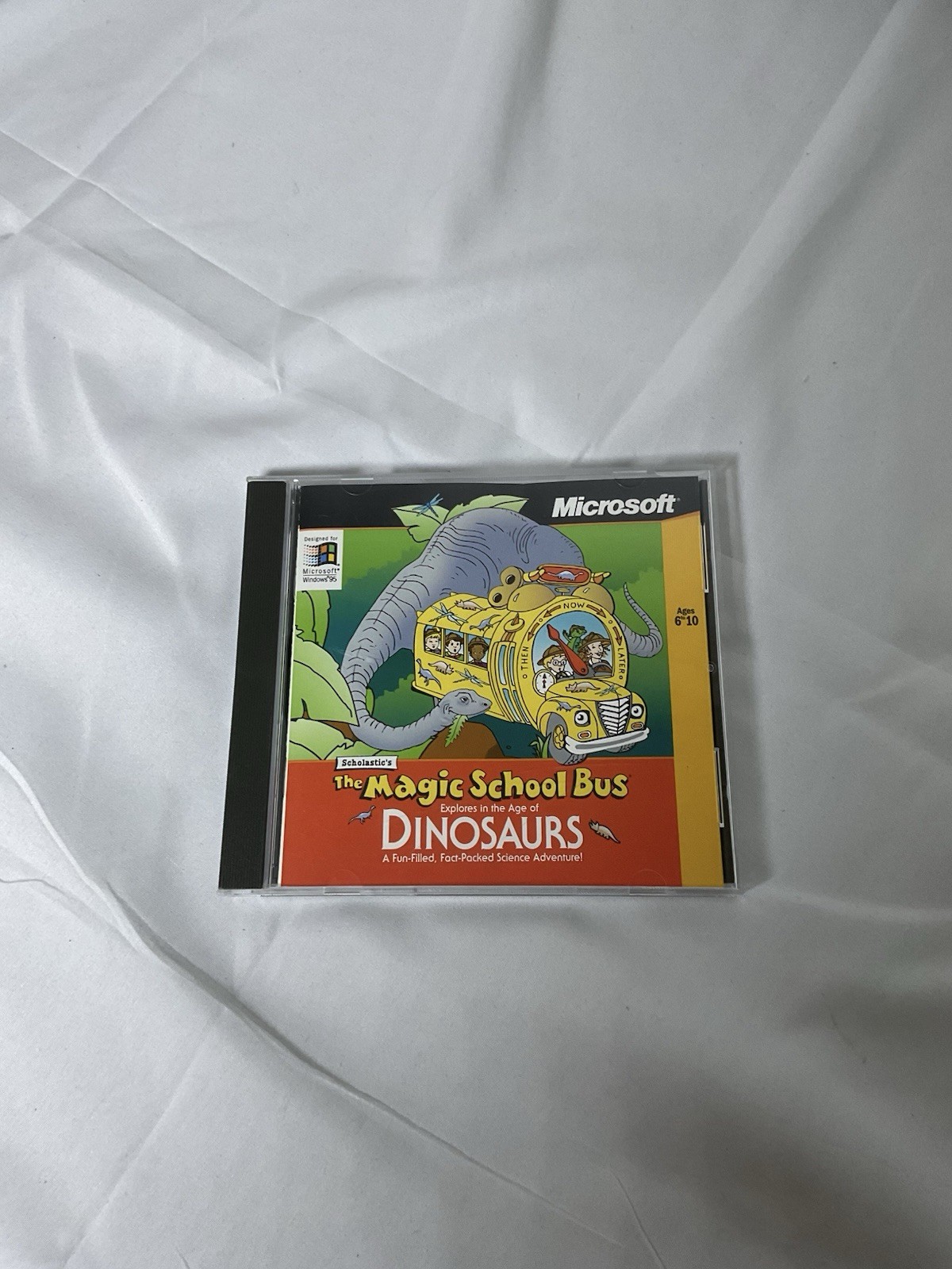 The Magic School Bus Explores In The Age of Dinosaurs 1997 SCIENCE PC Scholastic