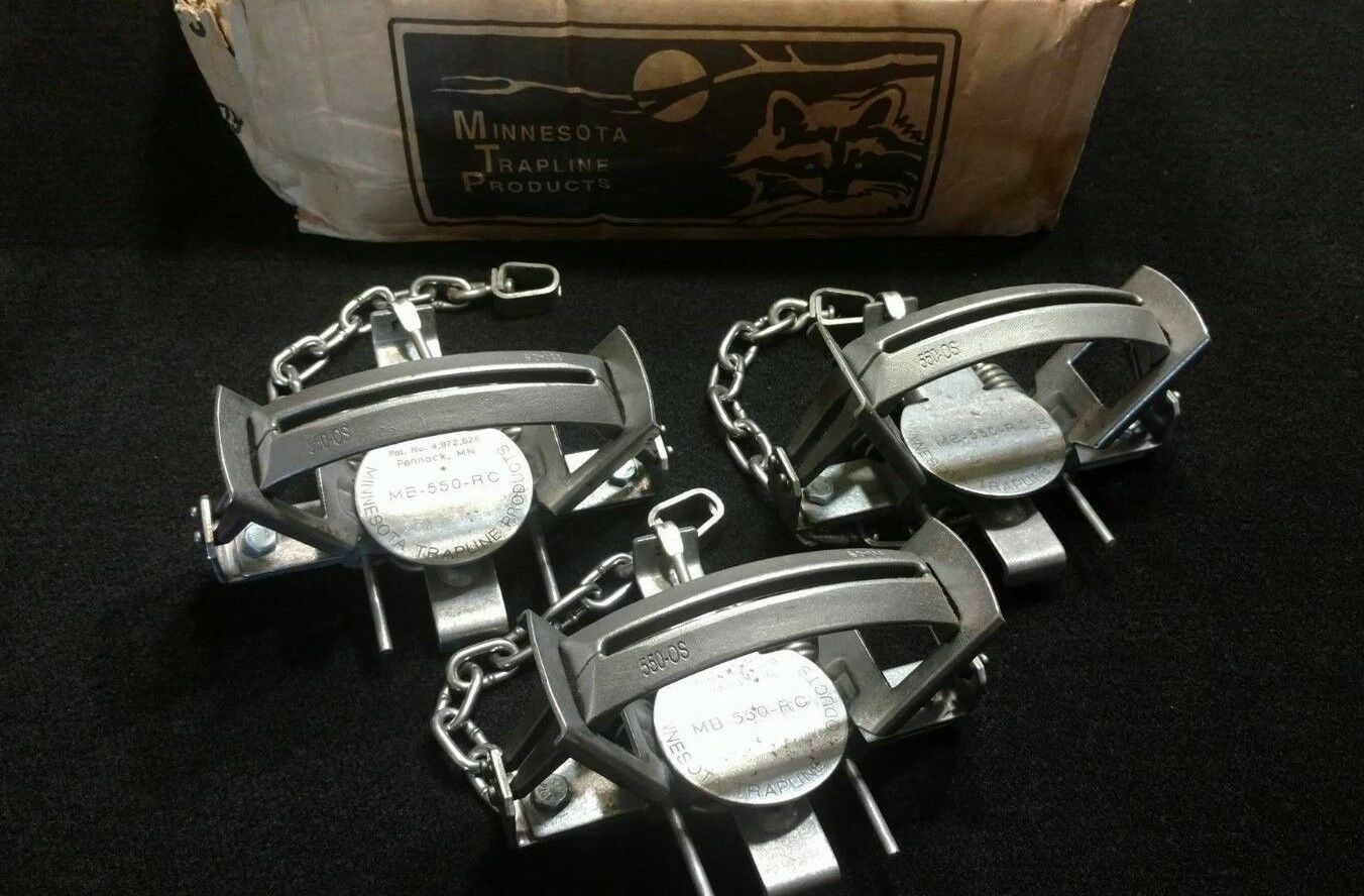 3 MB 550 Offset 2 Coil Traps (Coyote Fox Trapping Supplies)