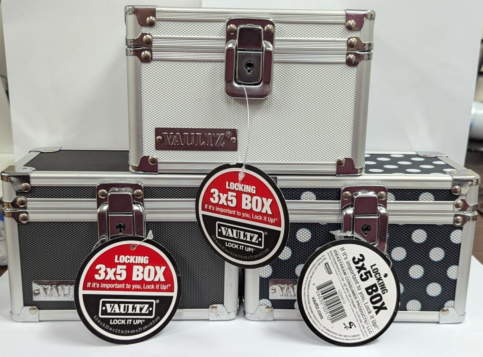 VAULTZ LOCK IT UP 3X5 LOCKING BOX NEW  WITH TAGS *SEE VARIATION FOR COLORS*