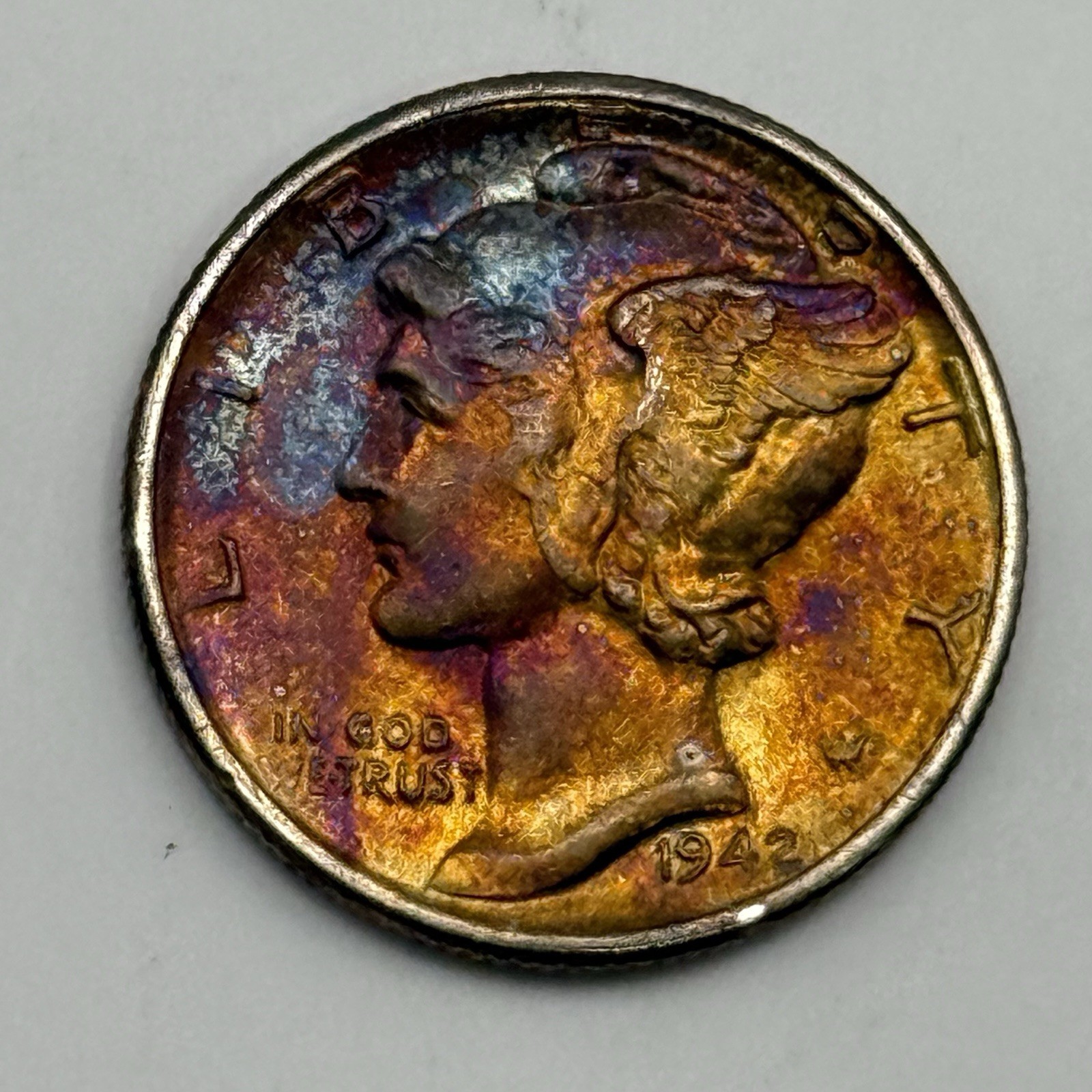1942 Mercury Dime 90% Silver Stunning Toning 838574