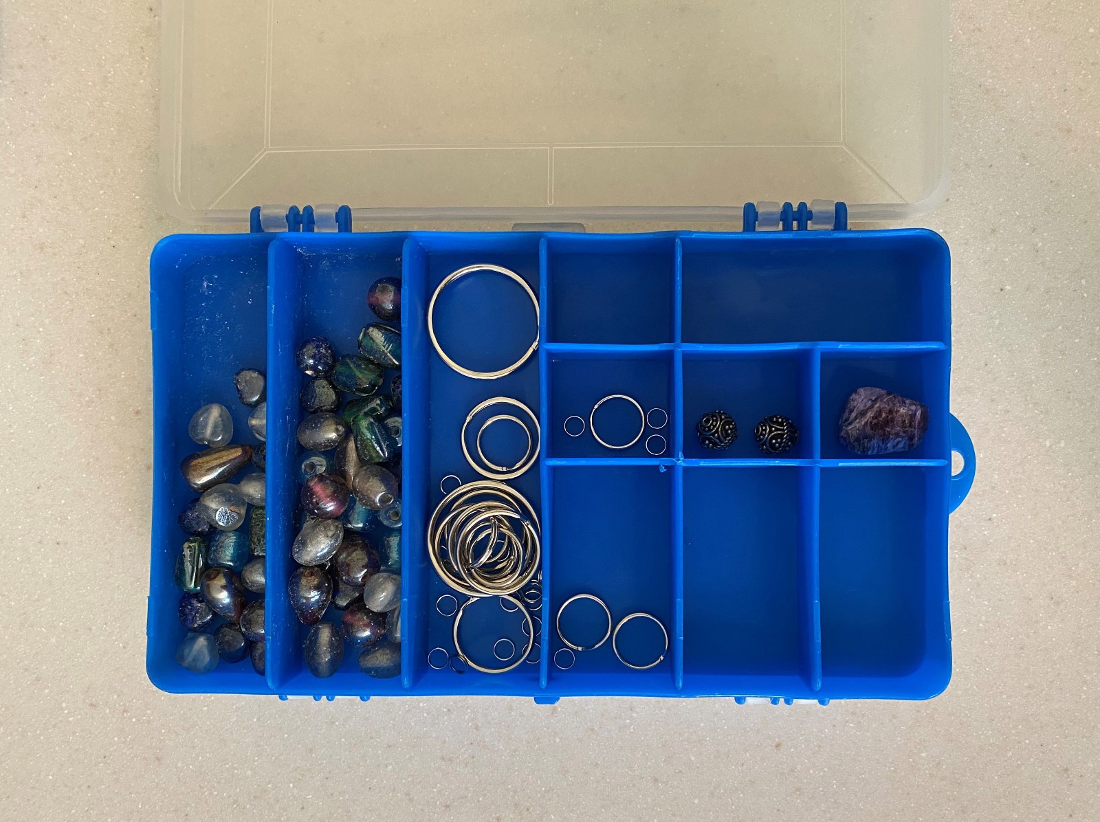 Home Tools Bead Organizer with 4 x Tools and Various Beads