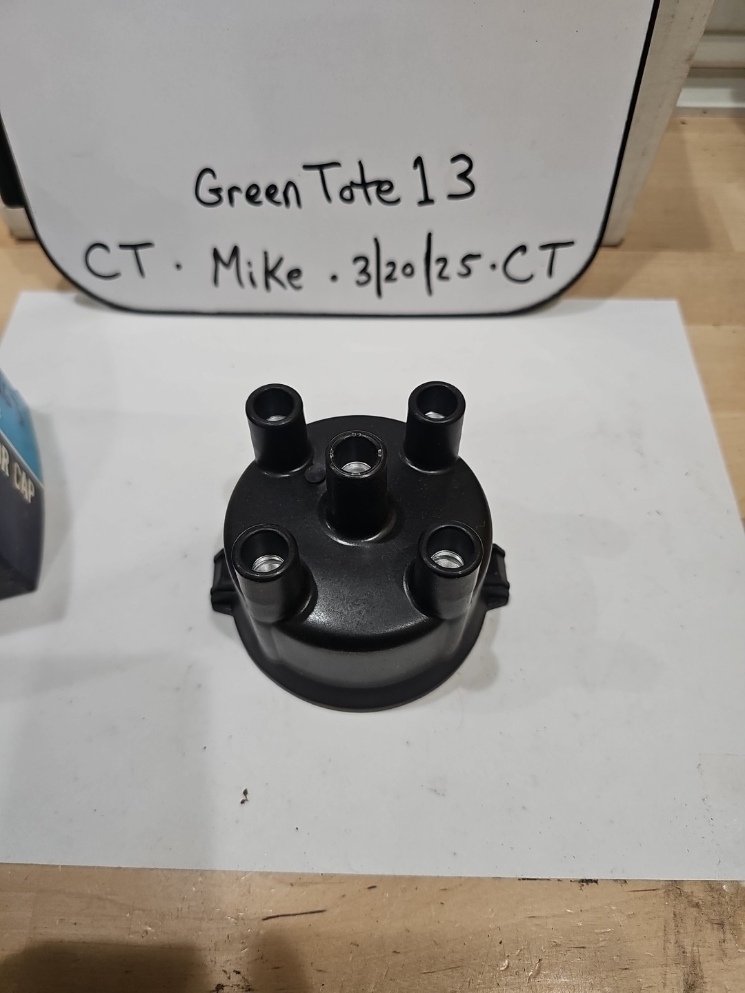 YEC 37543 174-3145 Distributor Cap NOS
